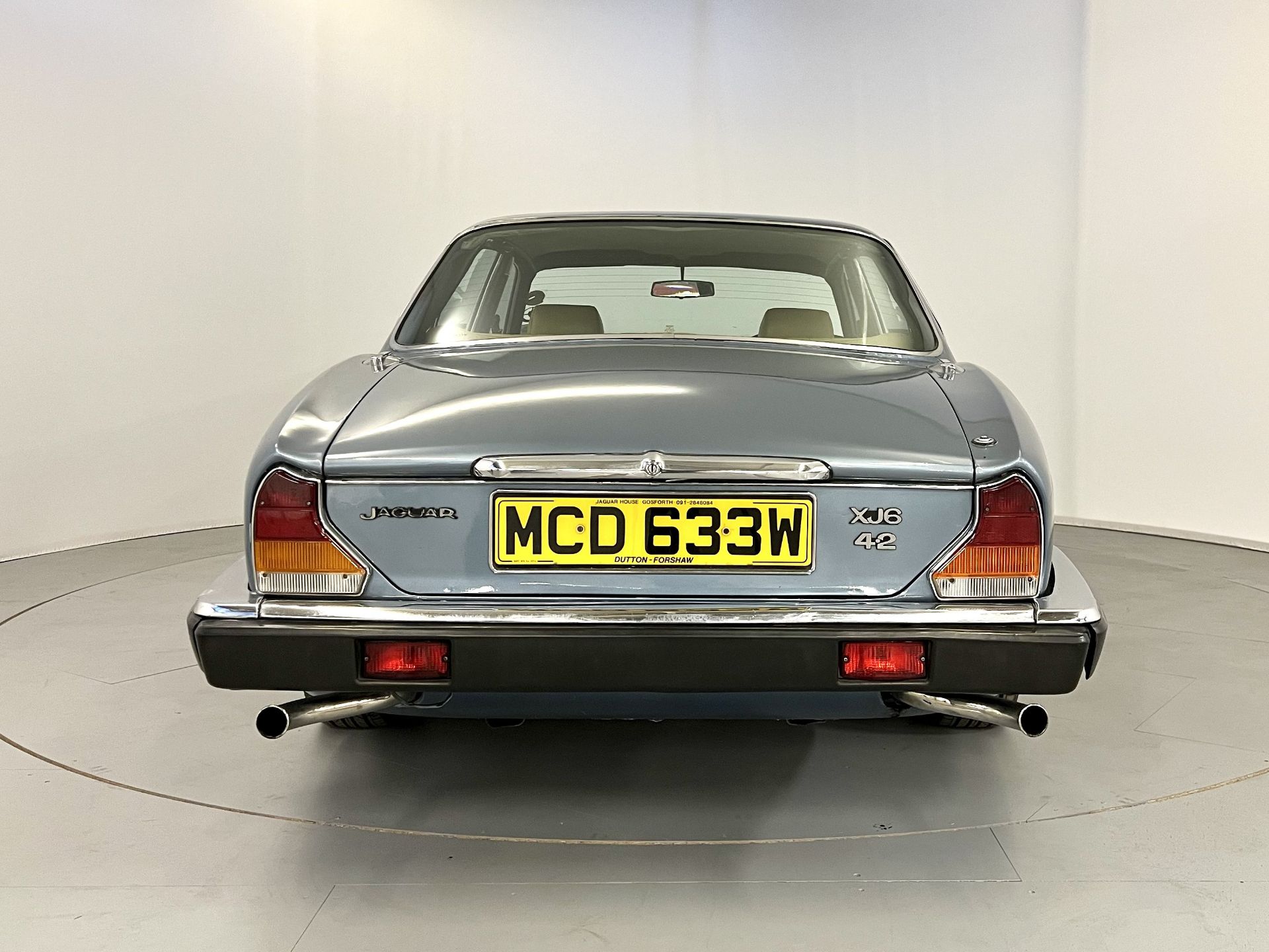 Jaguar XJ6 4.2 - Image 9 of 20