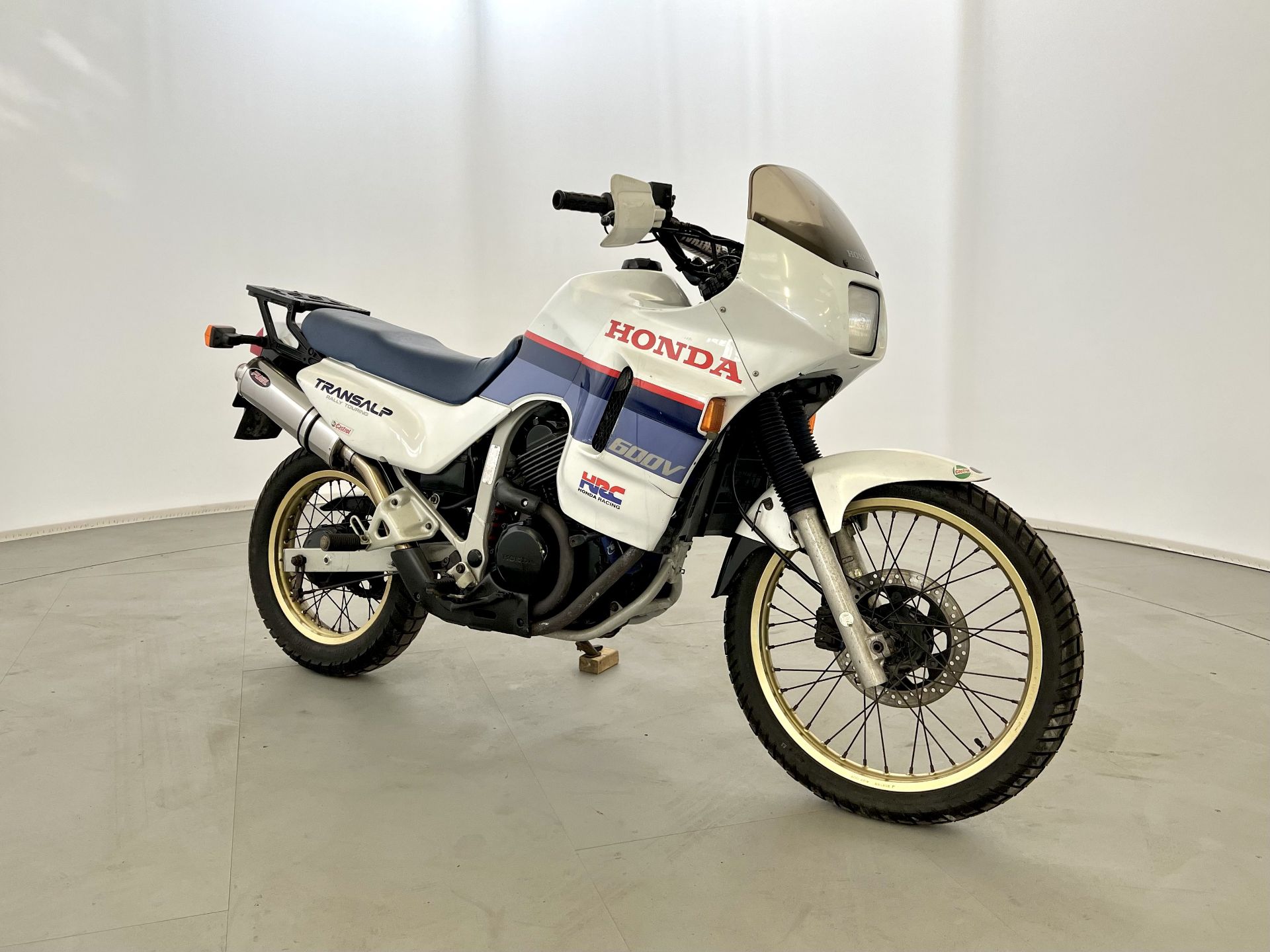 Honda Transalp - Image 5 of 16