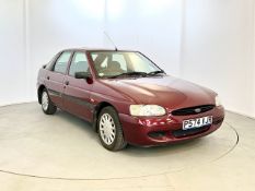 Ford Escort LX LD