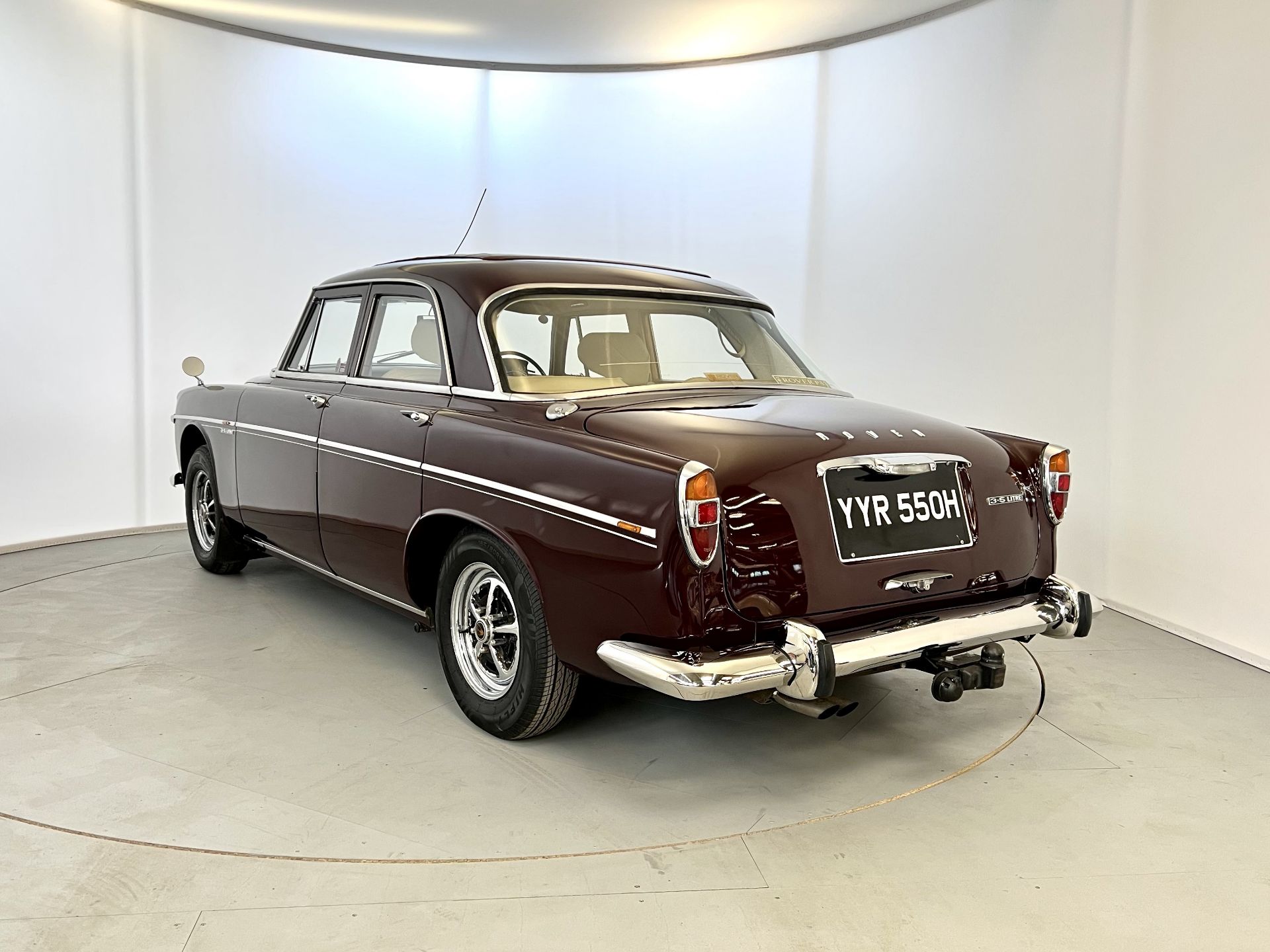 Rover 3.5 Saloon - Image 7 of 39