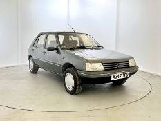 Peugeot 205