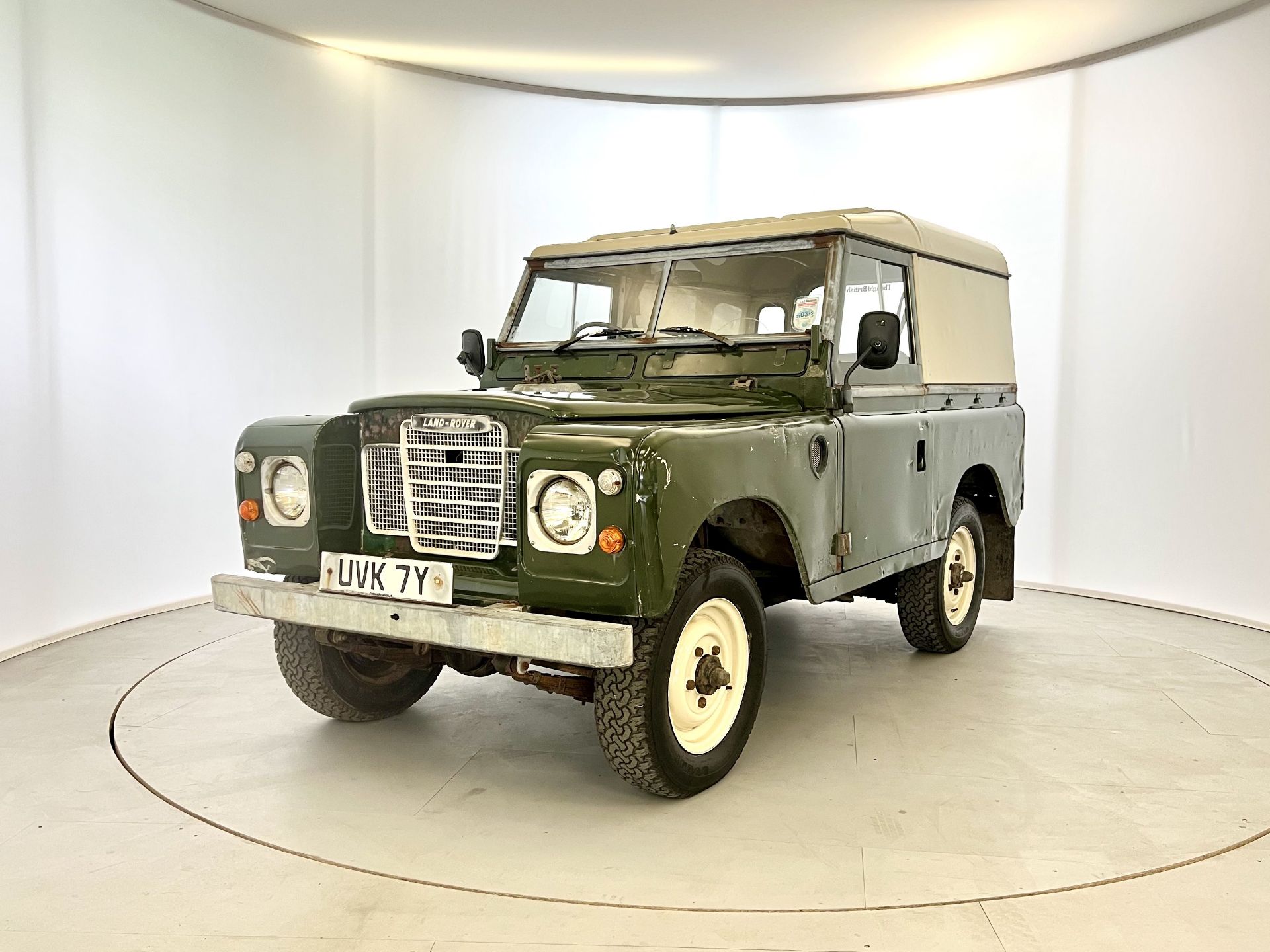 Land Rover Series 3 - Image 3 of 29
