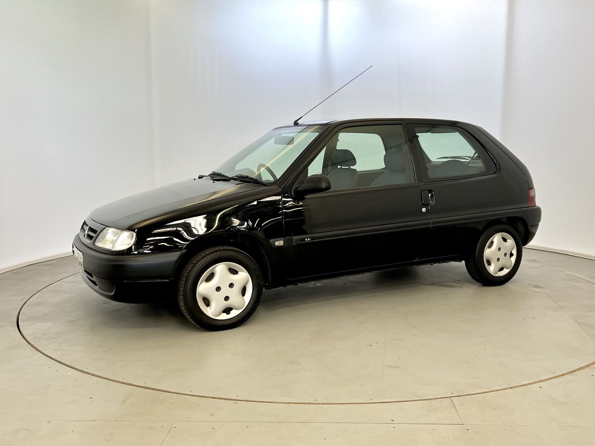 Citroen Saxo - Image 4 of 29