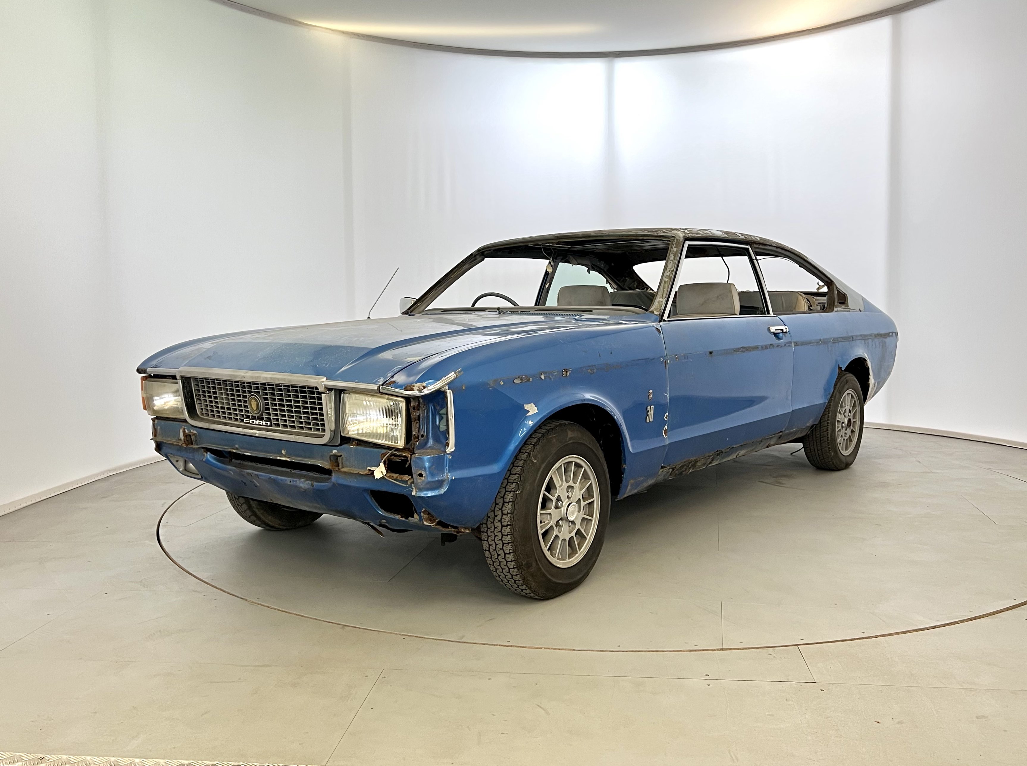 Ford Granada Coupe GHIA - Image 3 of 21