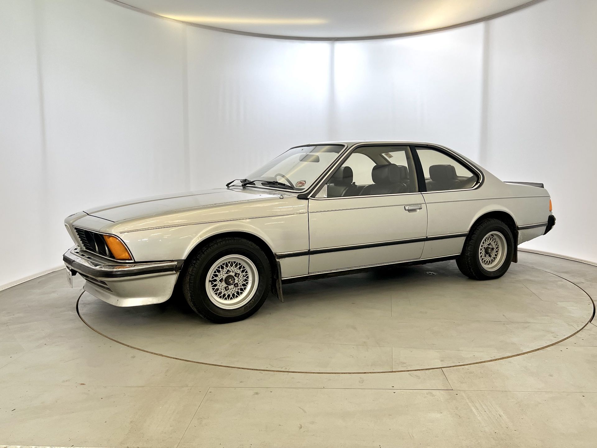 BMW 633 CSI - Image 4 of 30