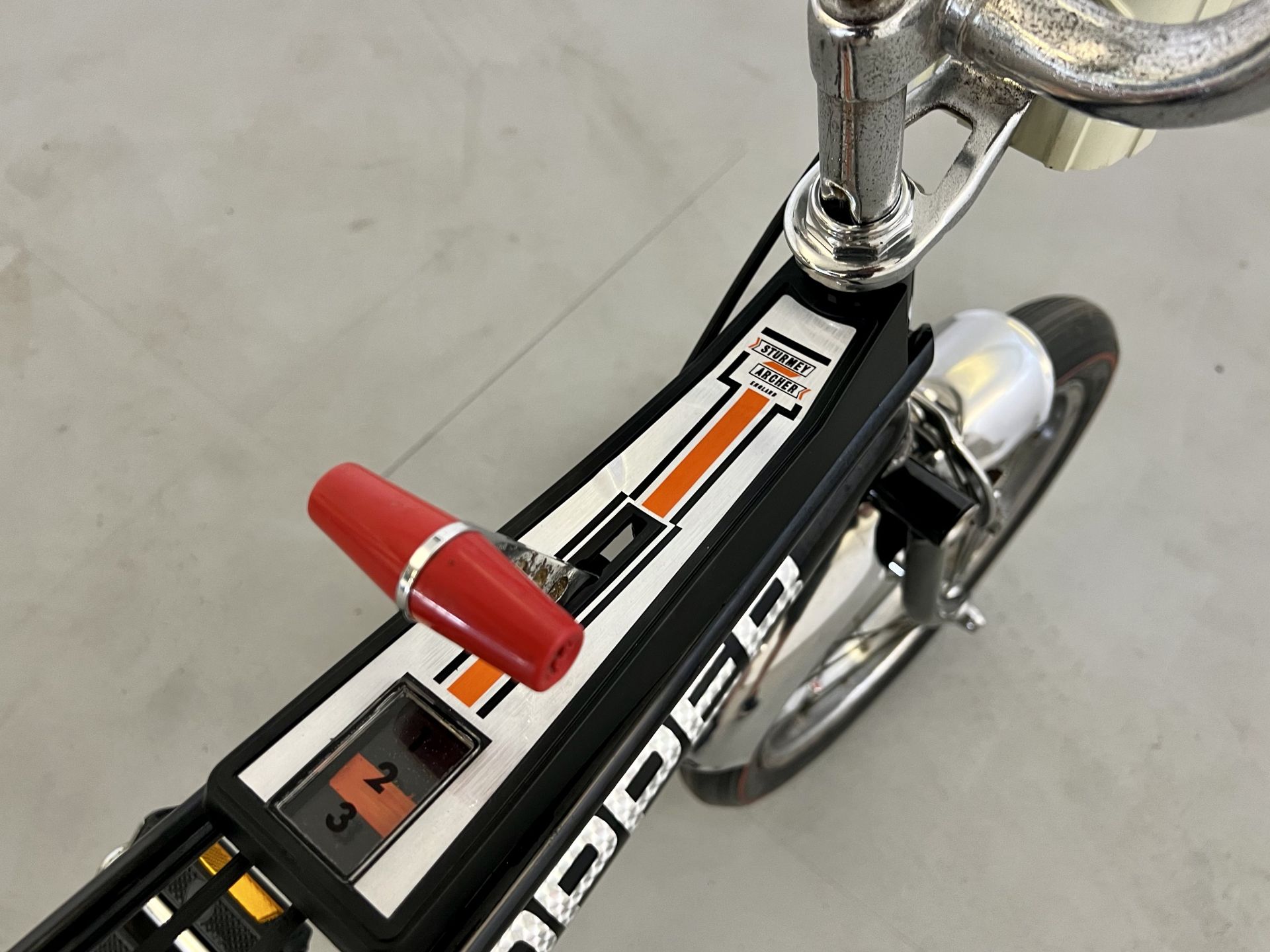 Raleigh Chopper MK2 Prismatic - Image 13 of 16