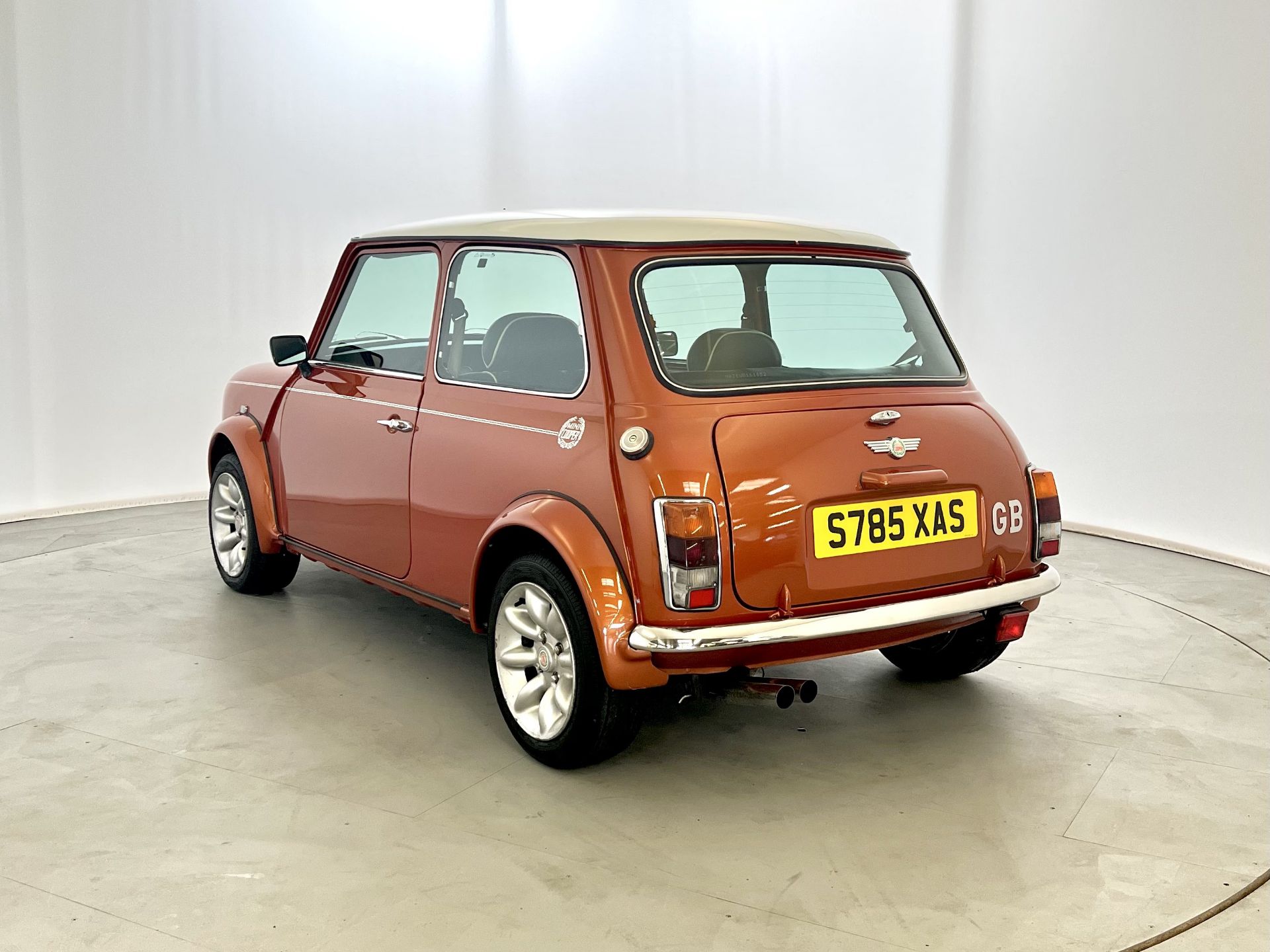 Mini Cooper Sport - Image 7 of 31