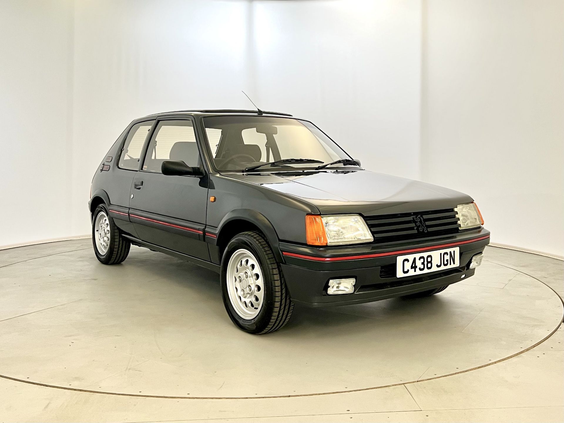 Peugeot 205 GTI