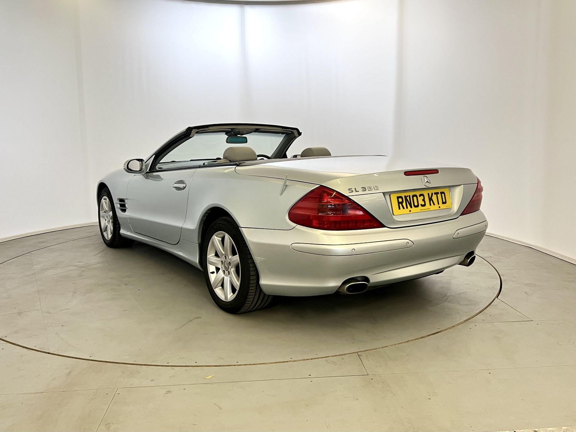 Mercedes-Benz SL350 - Image 7 of 29