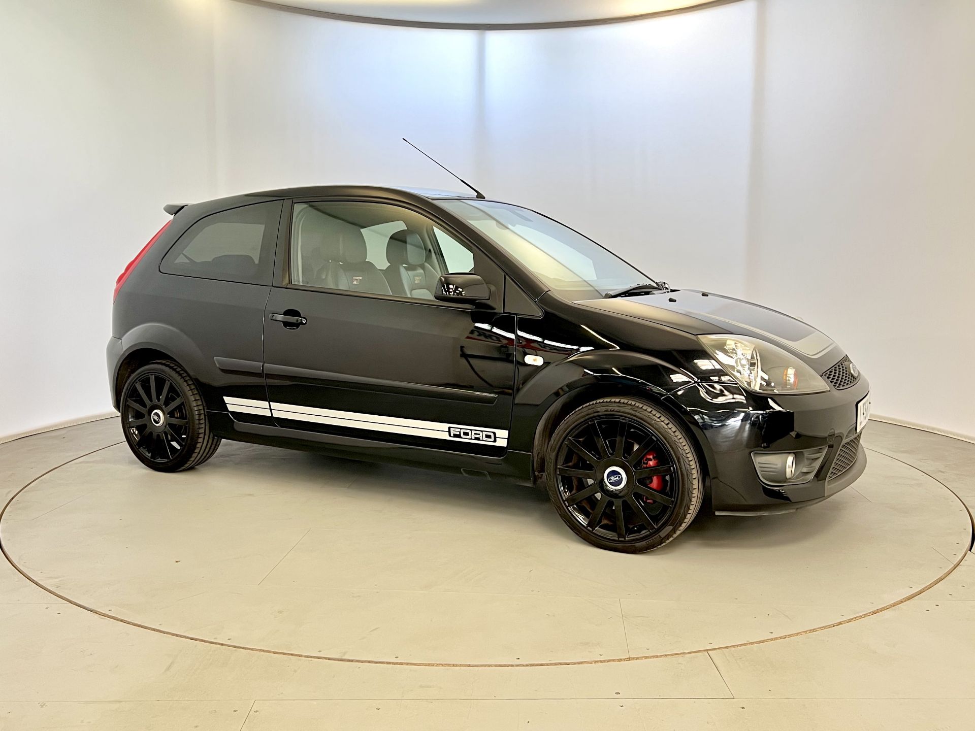 Ford Fiesta ST500 - Image 12 of 35