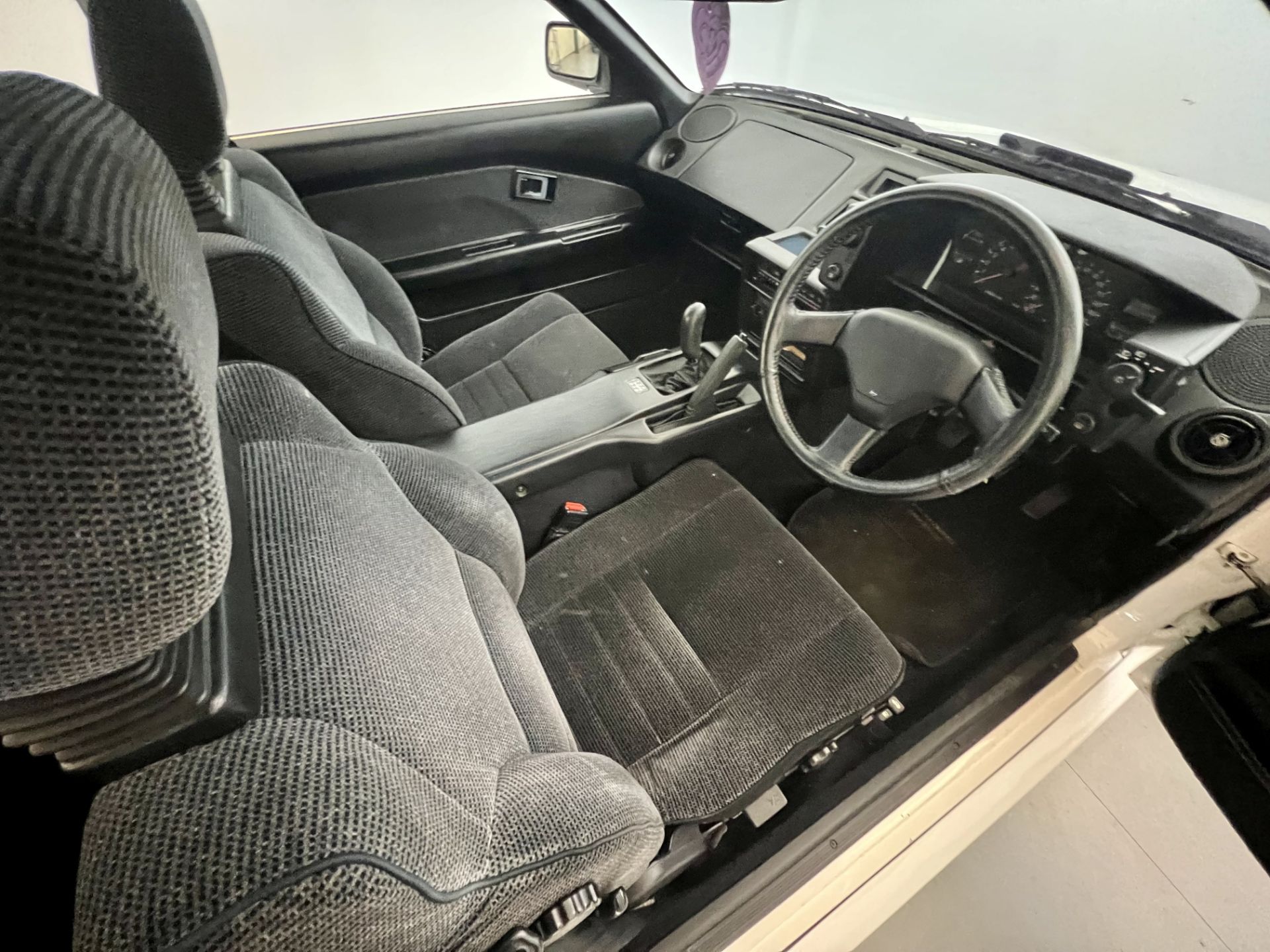 Toyota MR2 - Image 23 of 41