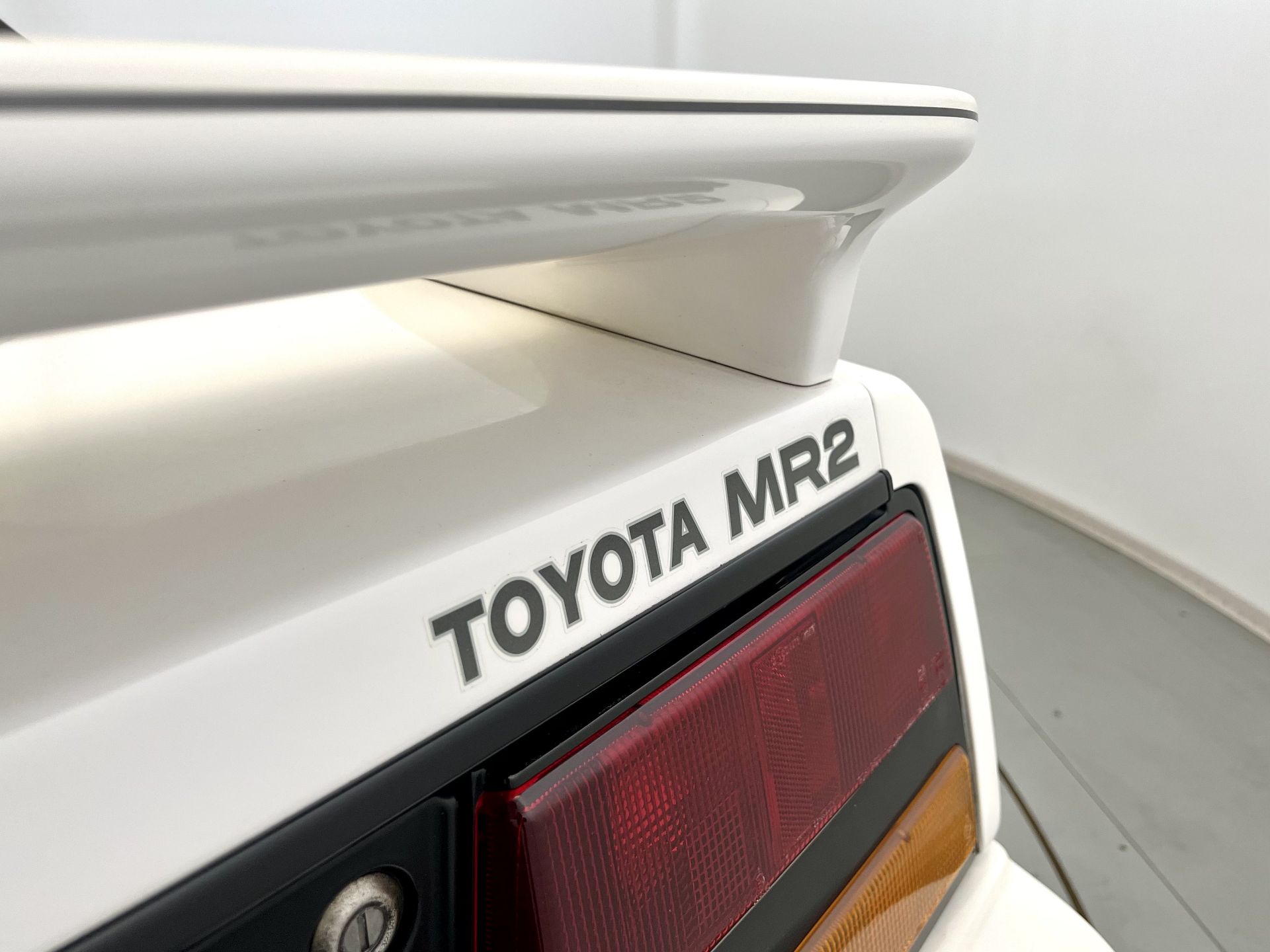 Toyota MR2 - Image 14 of 41