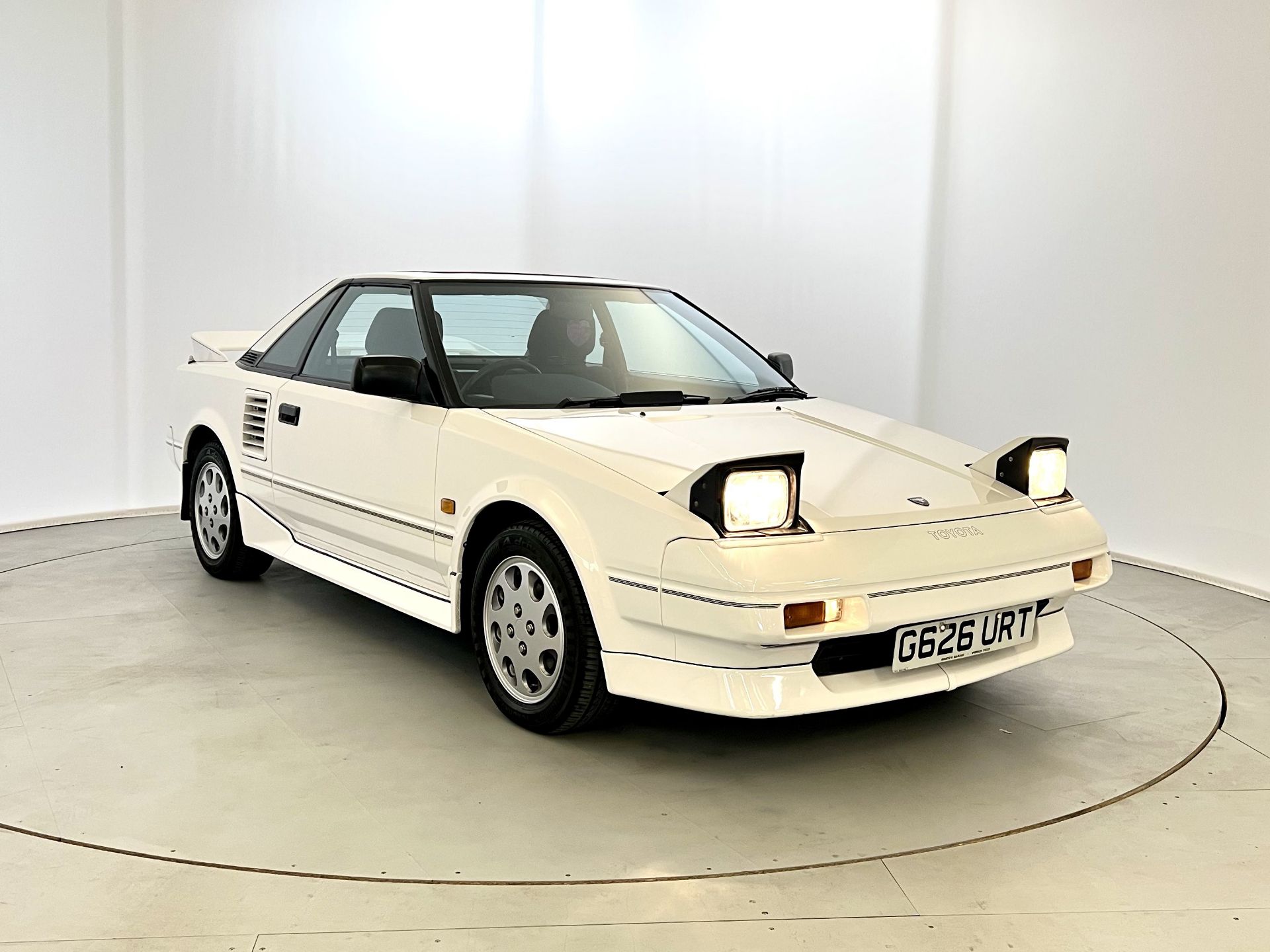 Toyota MR2 - Image 13 of 41