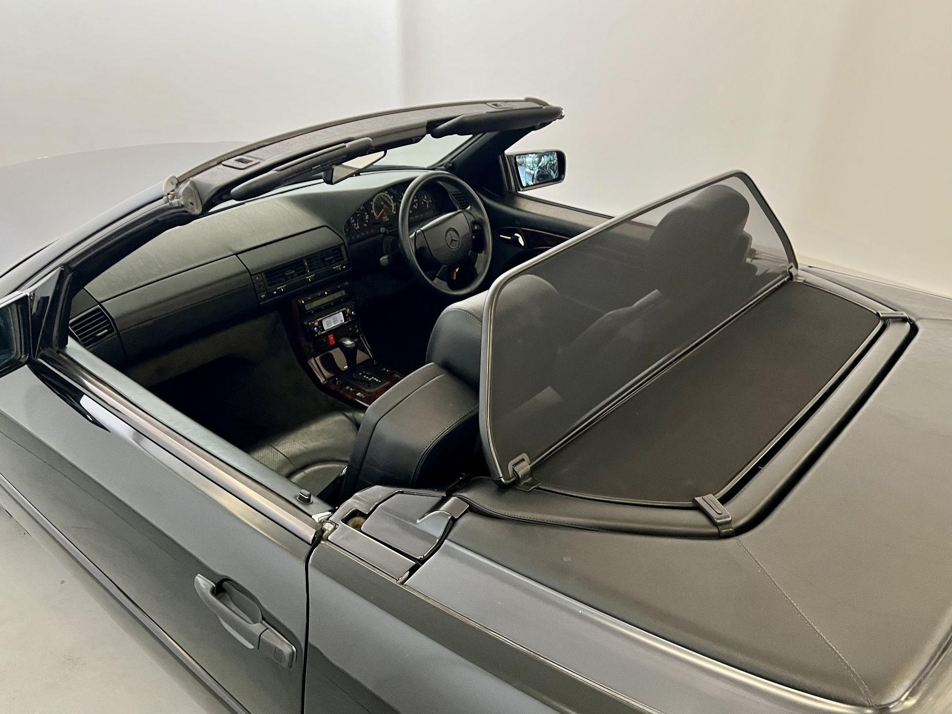 Mercedes SL320 - Image 38 of 48