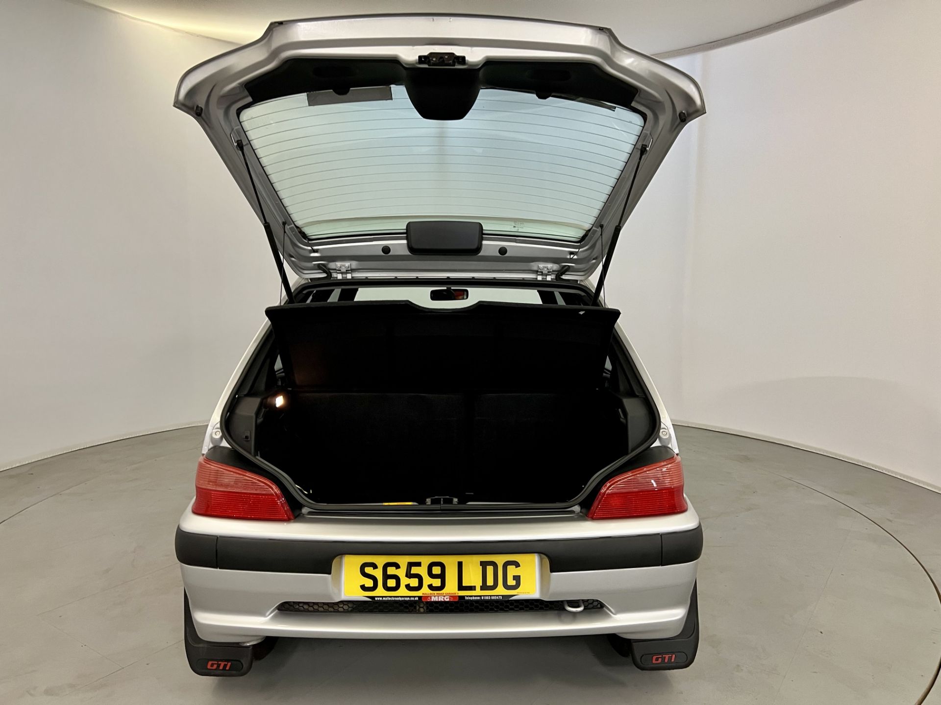 Peugeot 106 GTI - Image 27 of 30