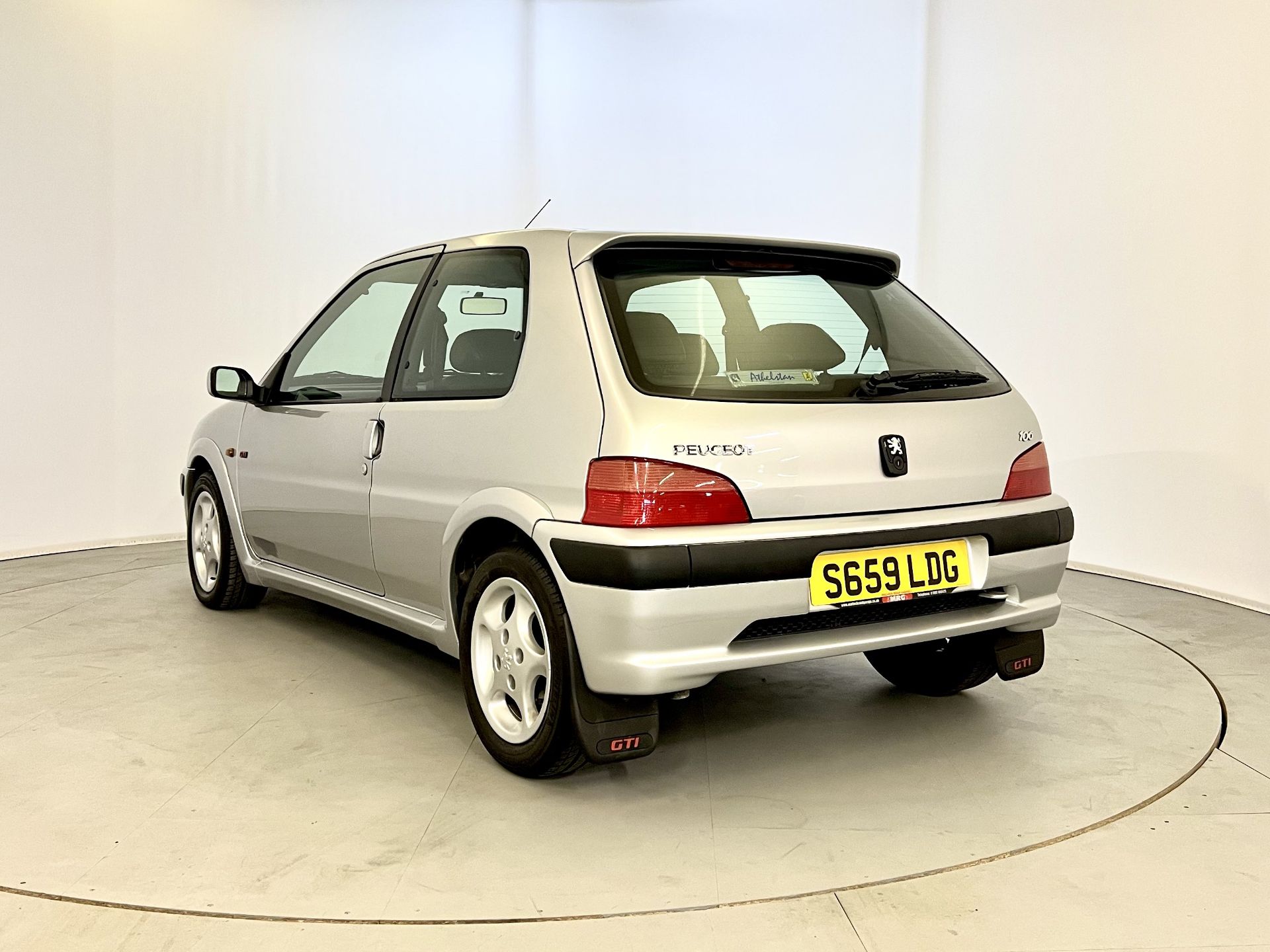 Peugeot 106 GTI - Image 7 of 30