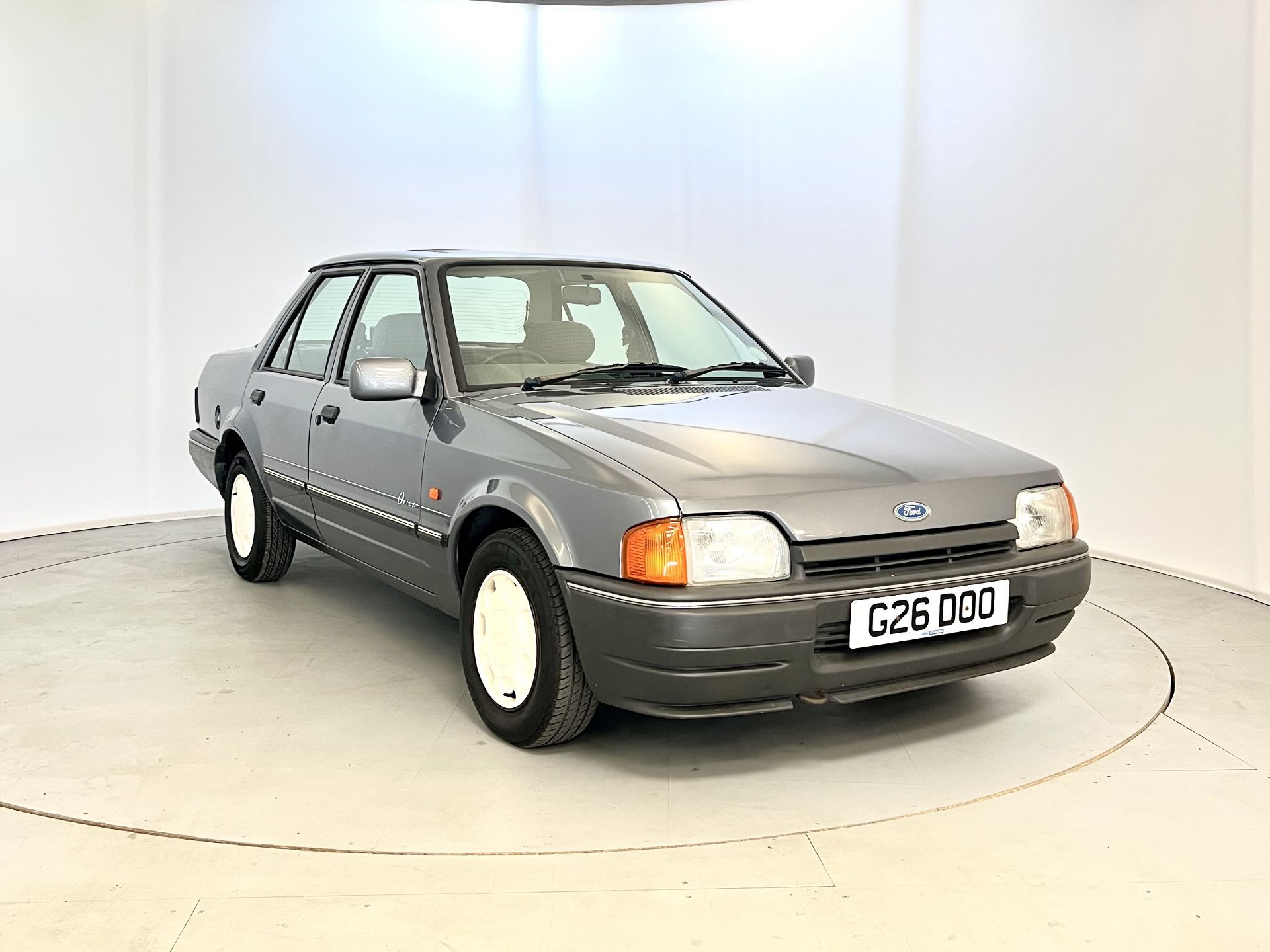 Ford Orion DX