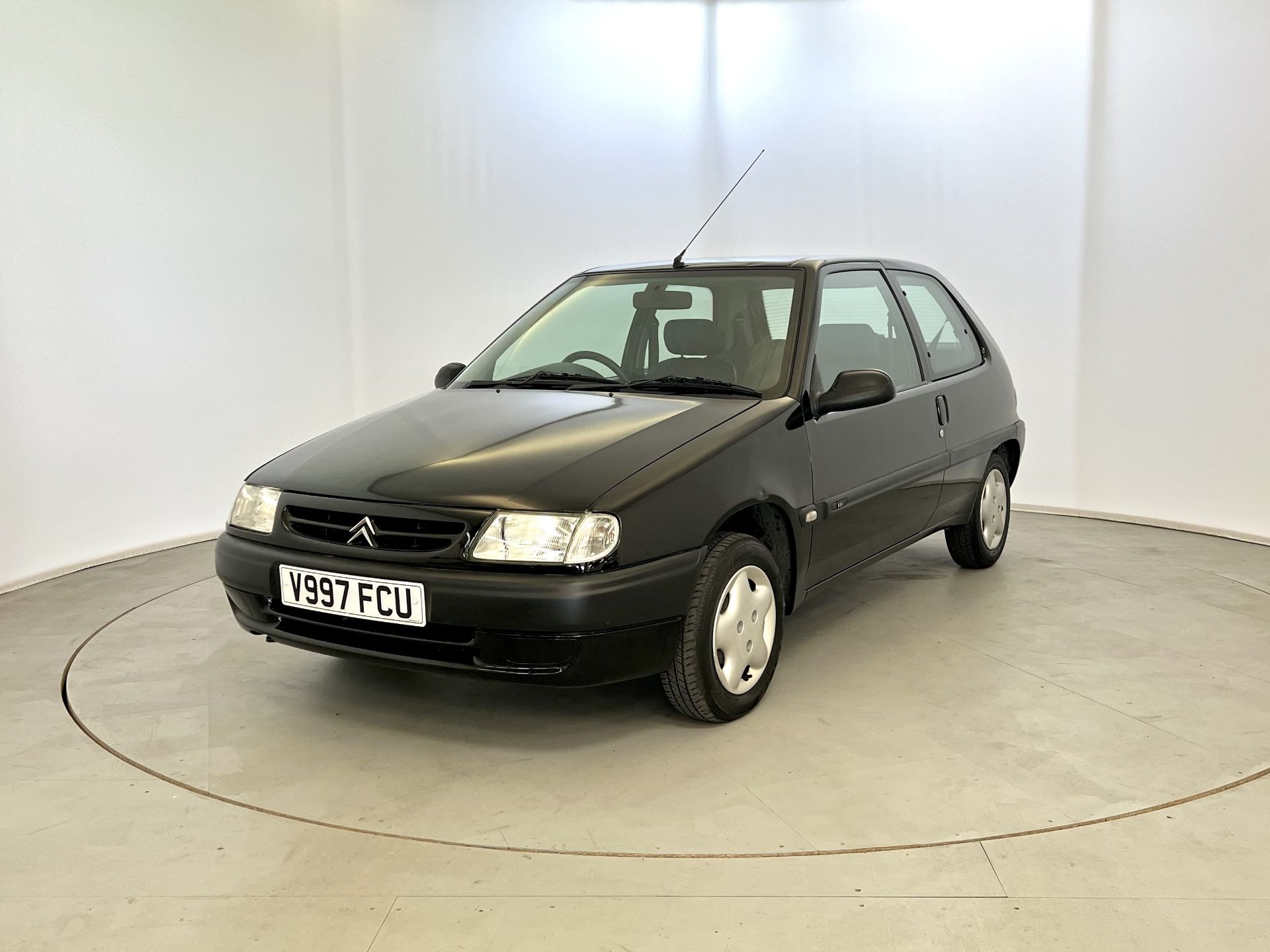 Citroen Saxo - Image 3 of 29