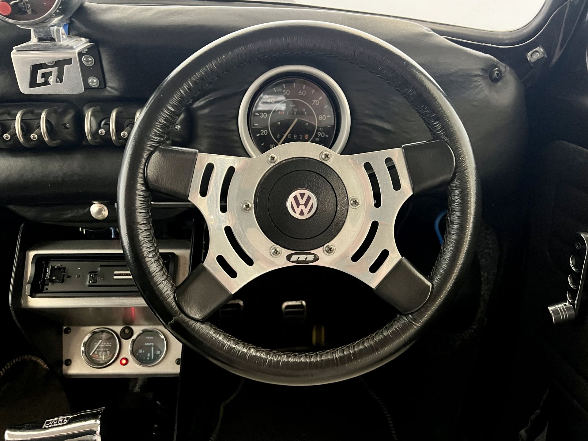 Volkswagen Beetle - Image 27 of 31