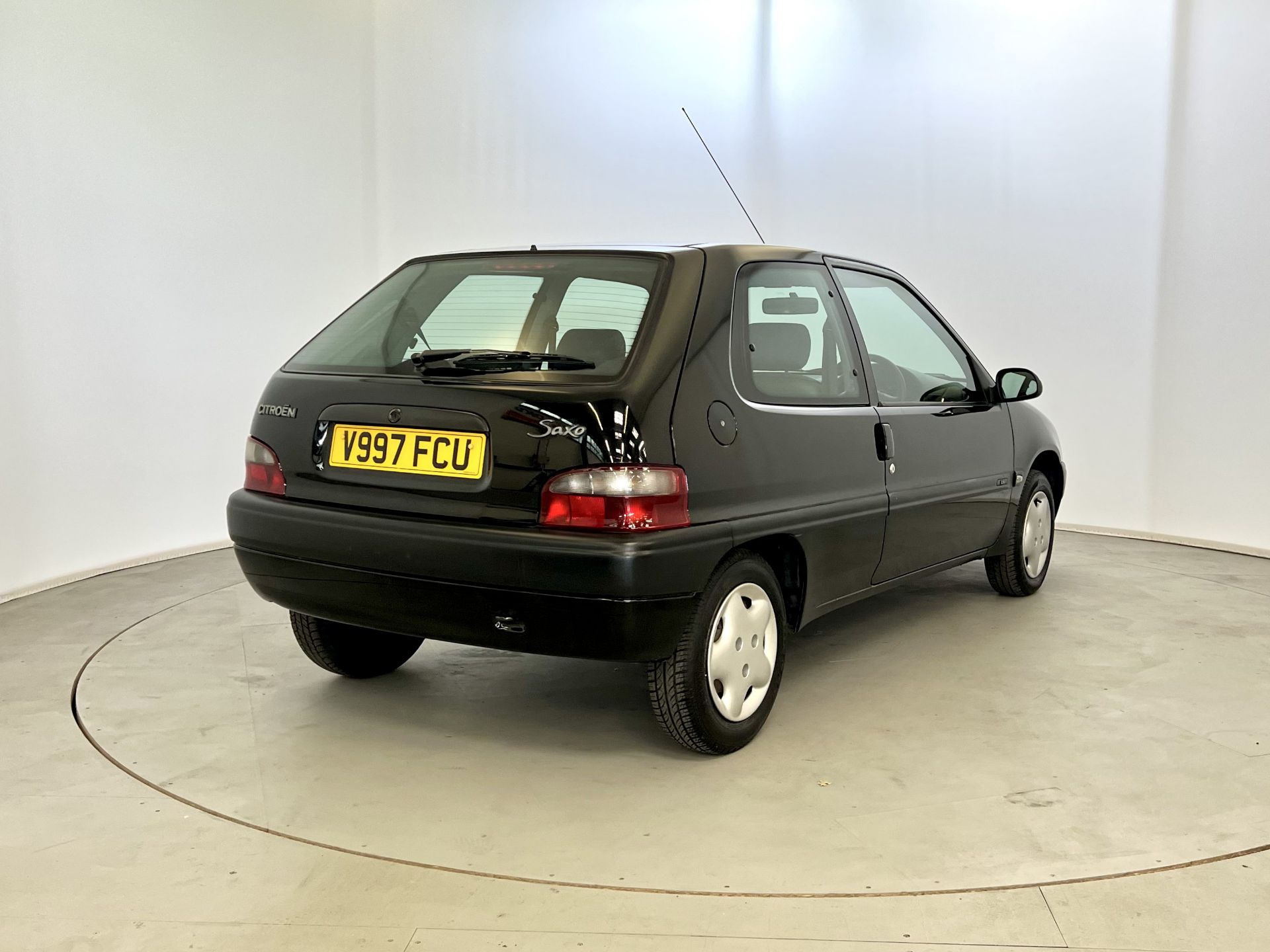 Citroen Saxo - Image 9 of 29