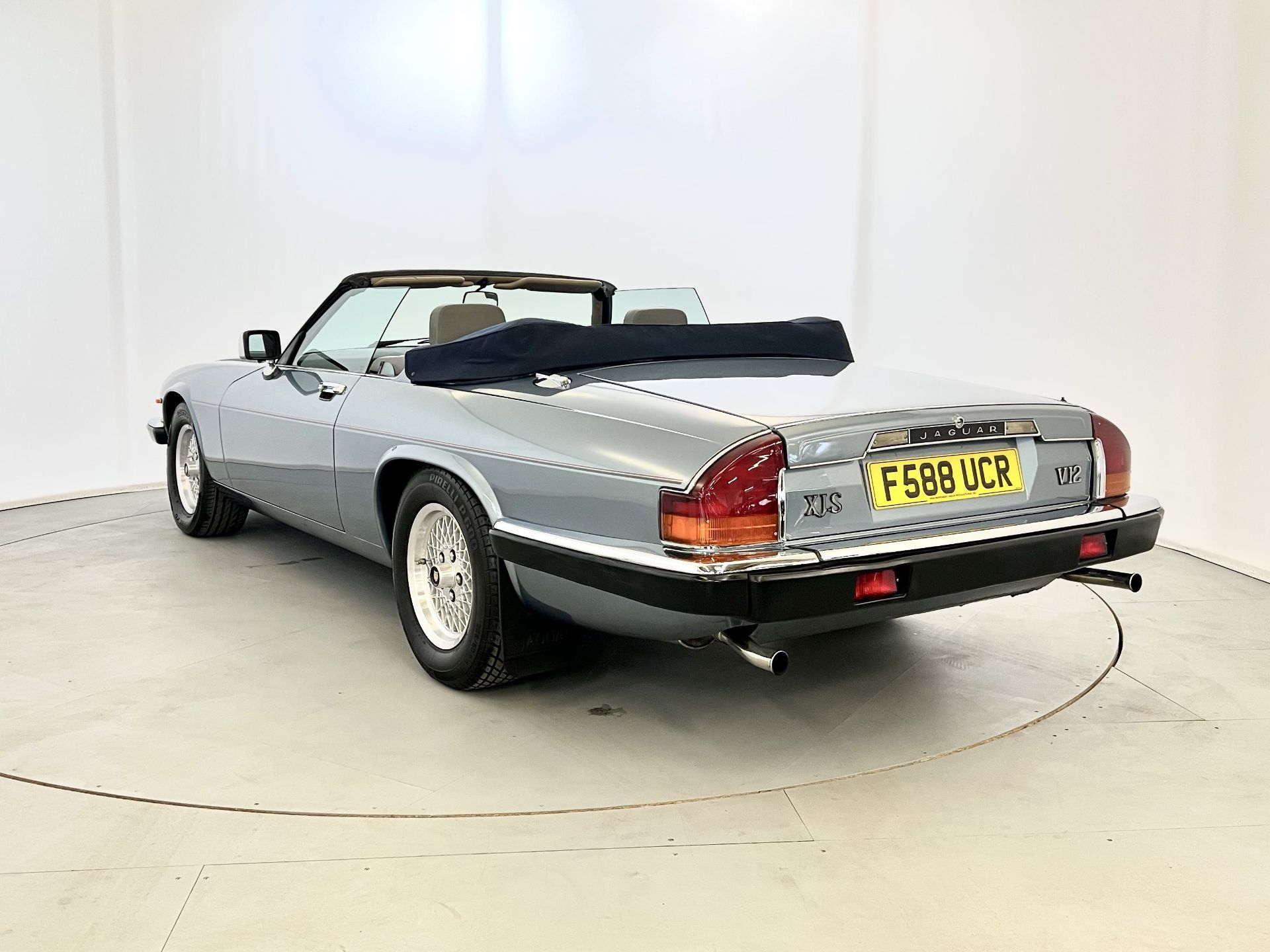 Jaguar XJS V12 - Image 7 of 39