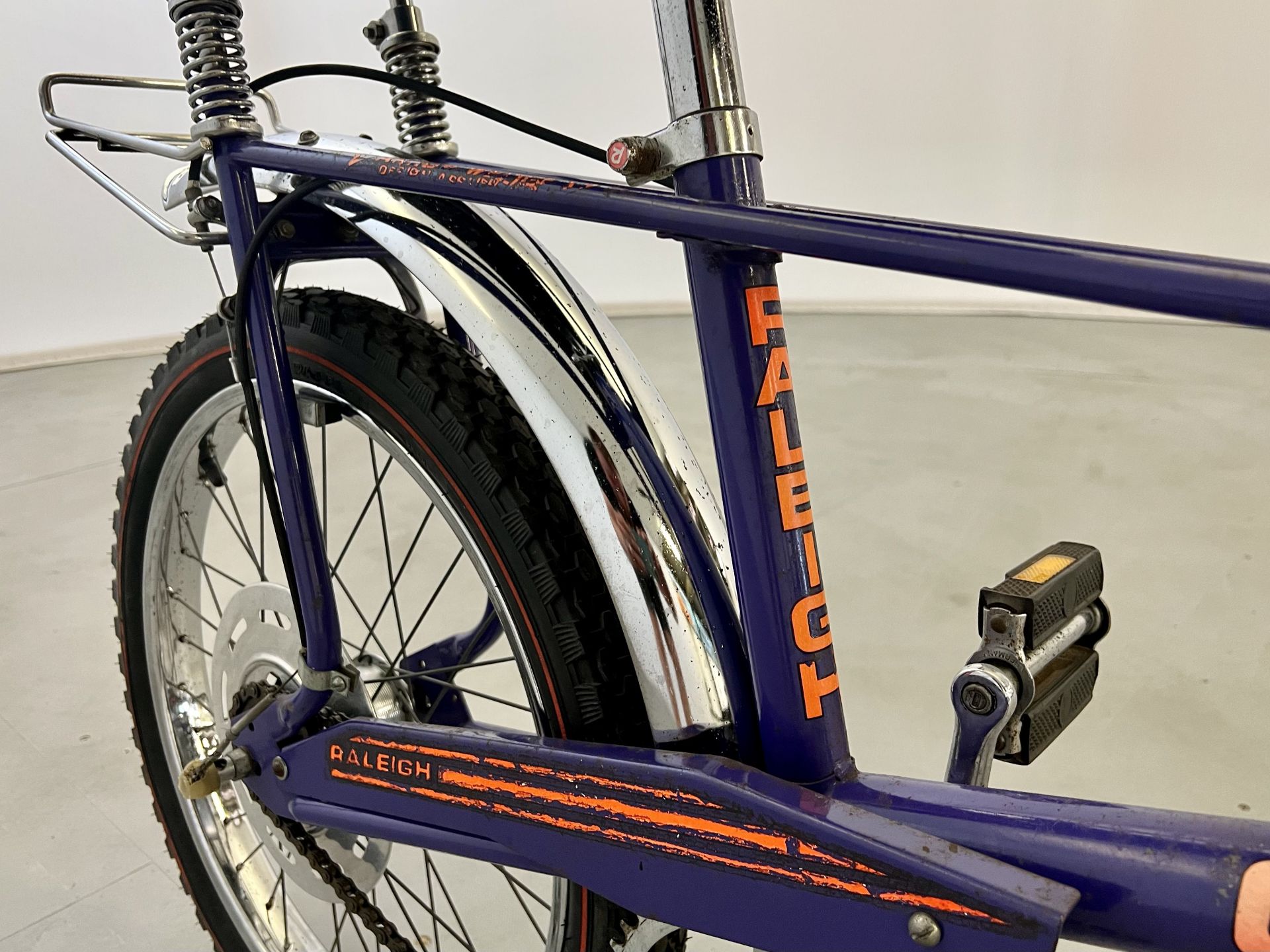 Raleigh Chopper MK2 Ultraviolet - Image 12 of 12