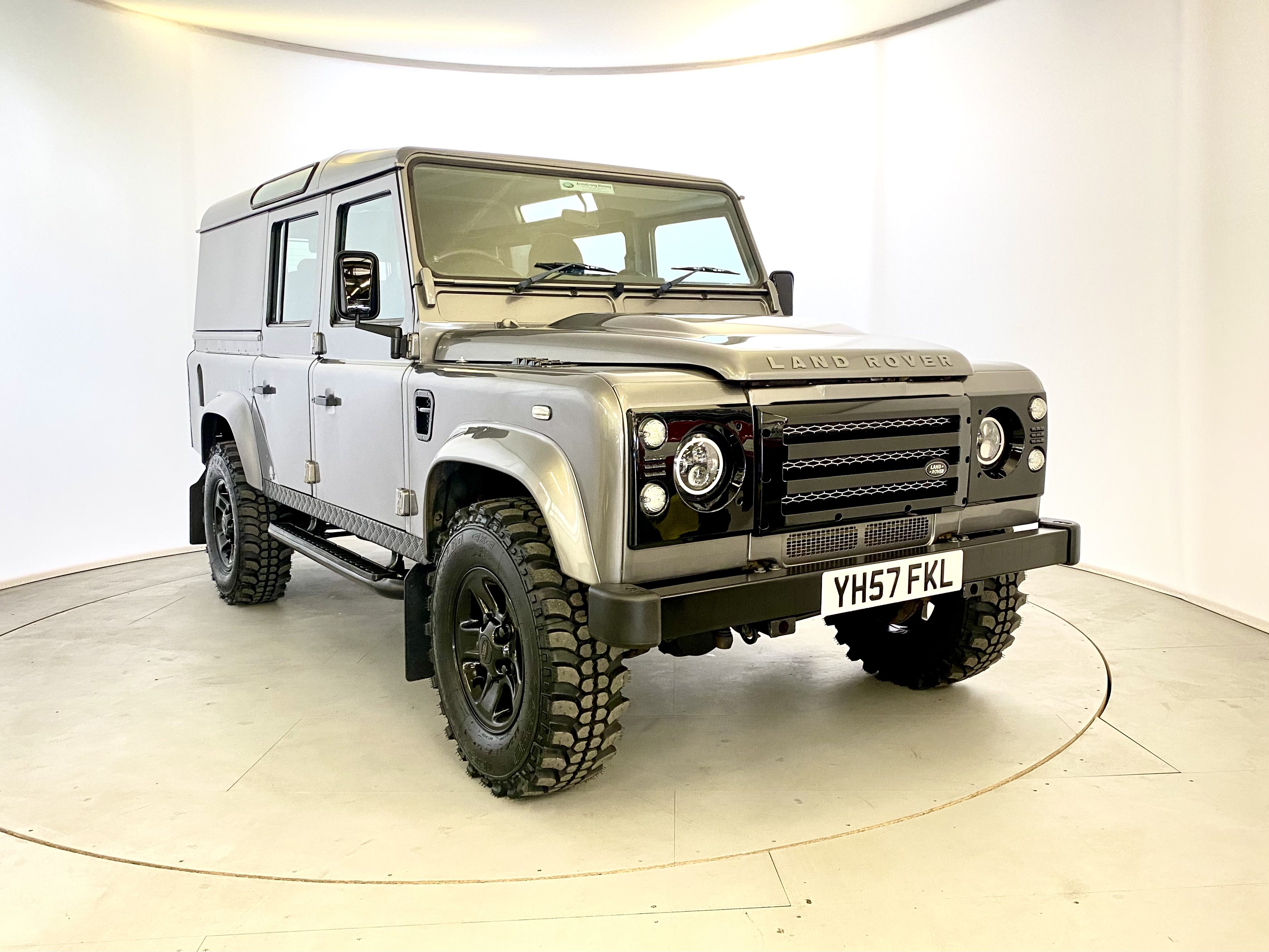 Land Rover Defender 110 TDCI Utility