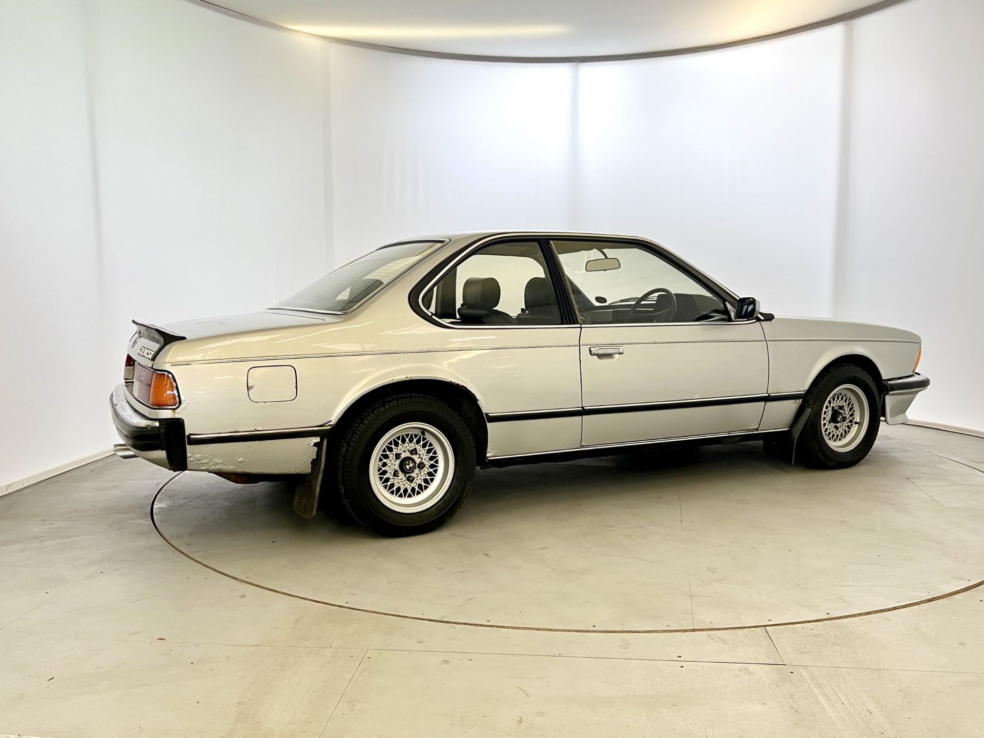 BMW 633 CSI - Image 12 of 32