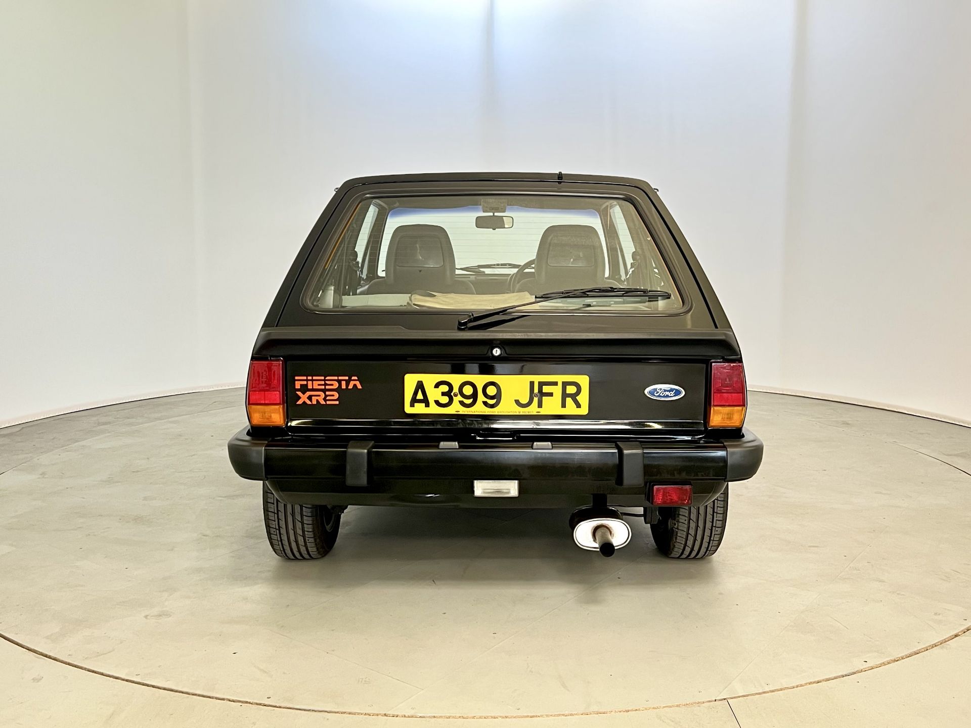 Ford Fiesta XR2 - Image 8 of 33