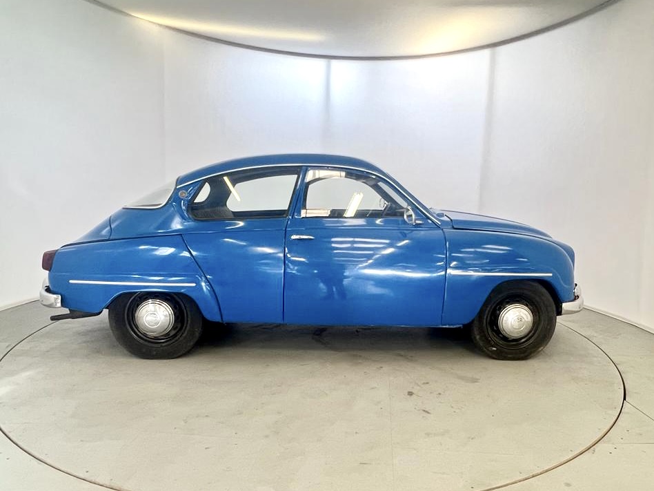 Saab 96 Two-Stroke - Image 11 of 26