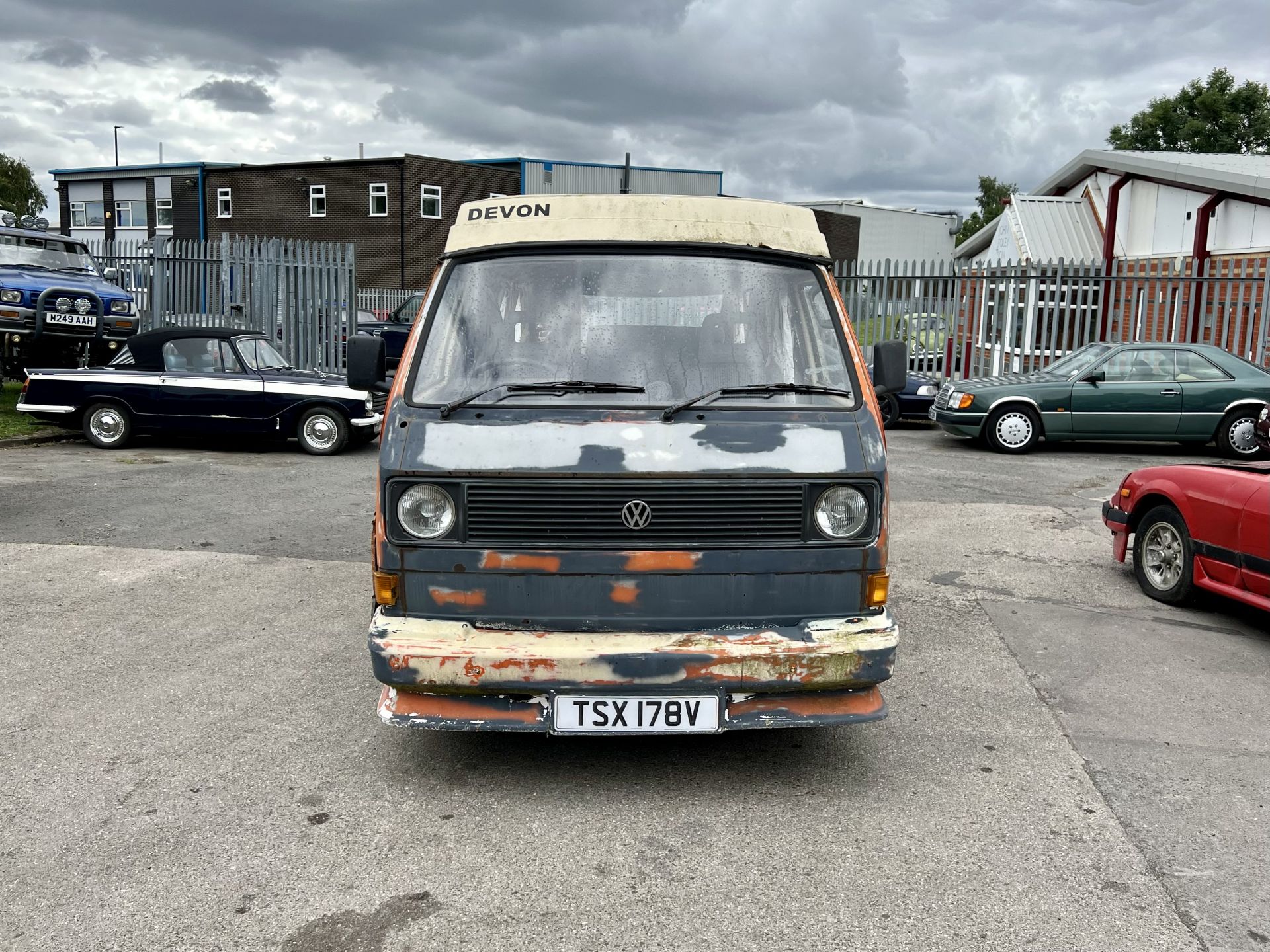 Volkswagen T4 Camper - Image 8 of 12