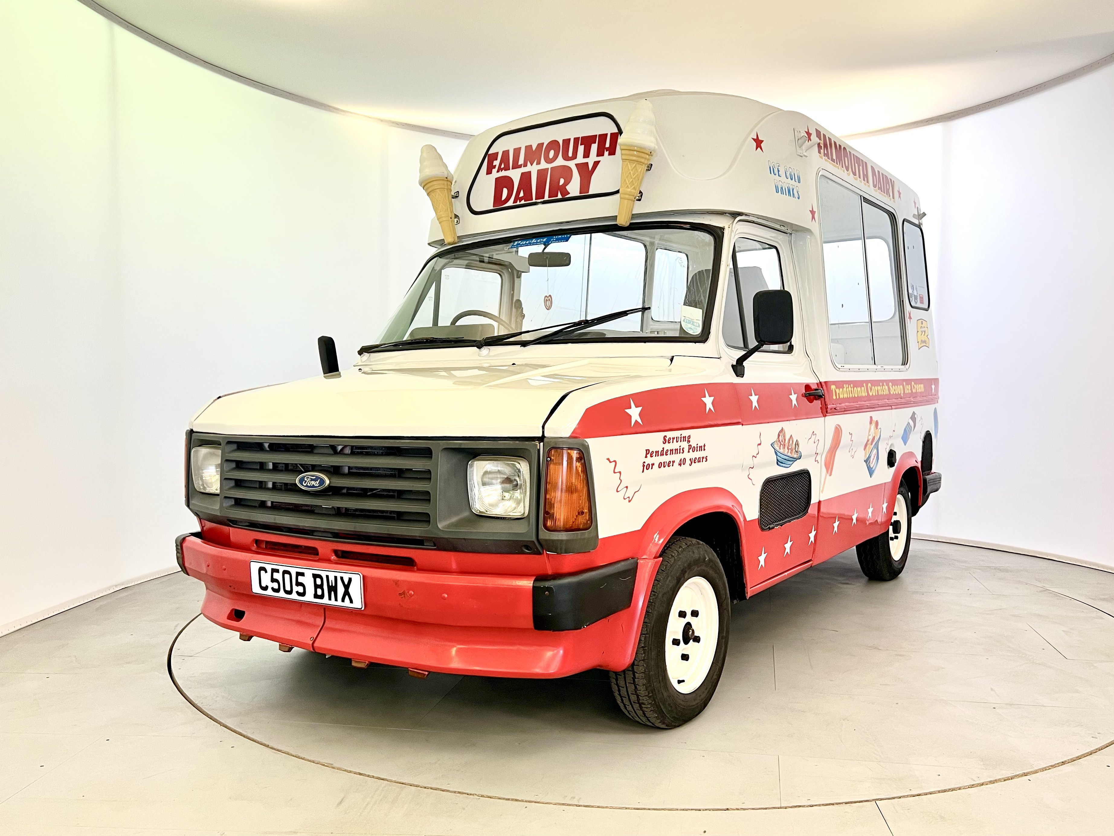 Ford Transit Ice Cream Van - Image 3 of 31