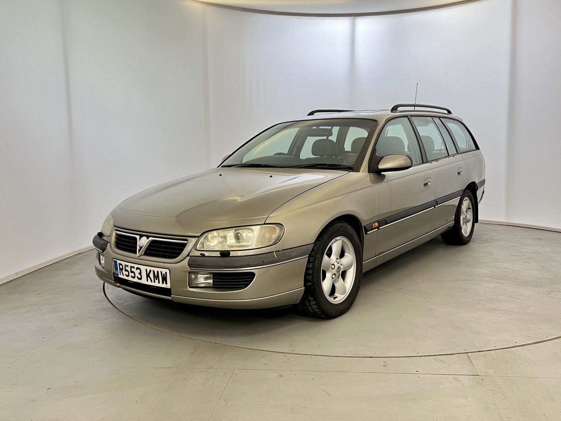 Vauxhall Omega - Image 3 of 34