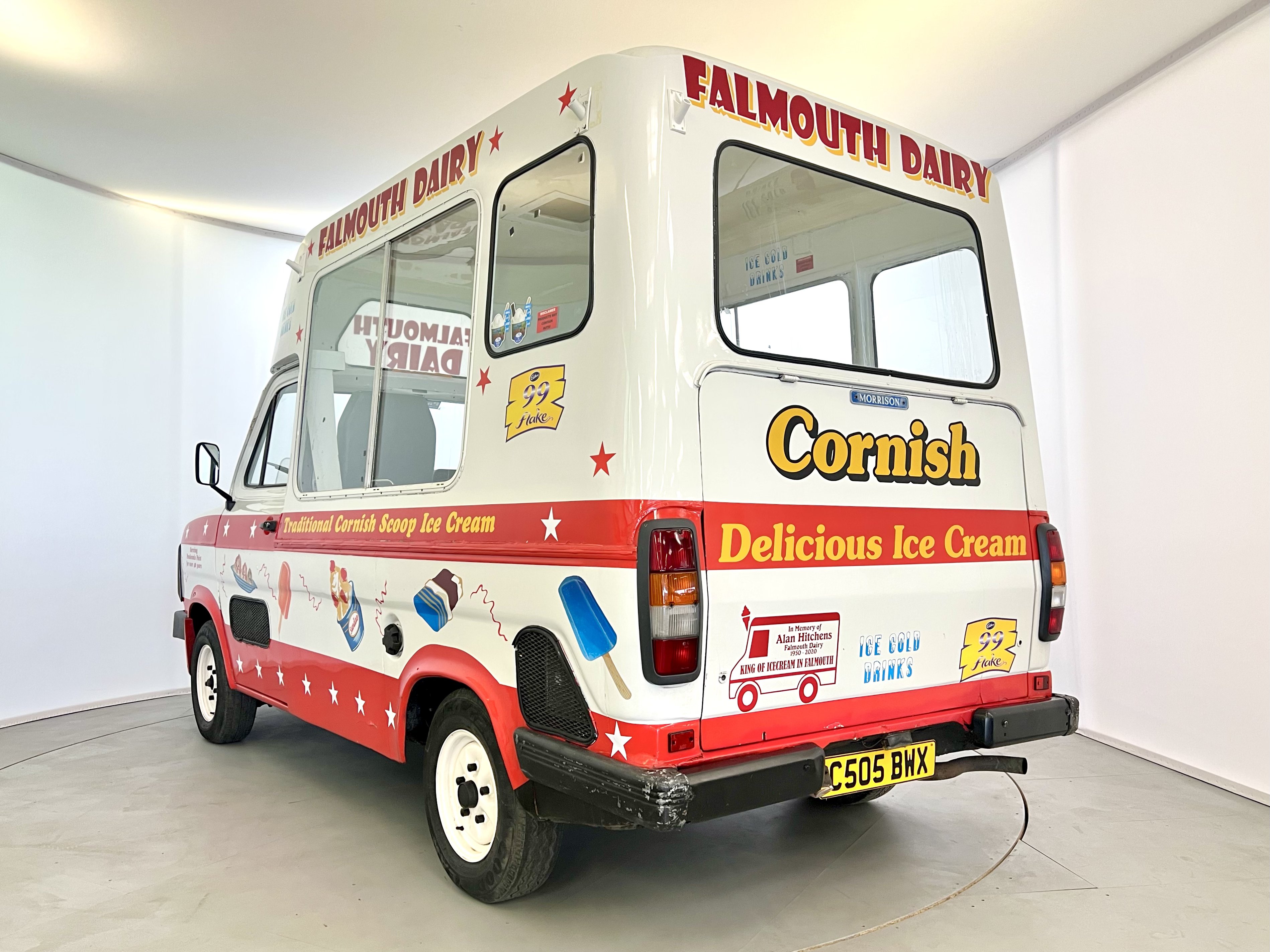 Ford Transit Ice Cream Van - Image 7 of 31