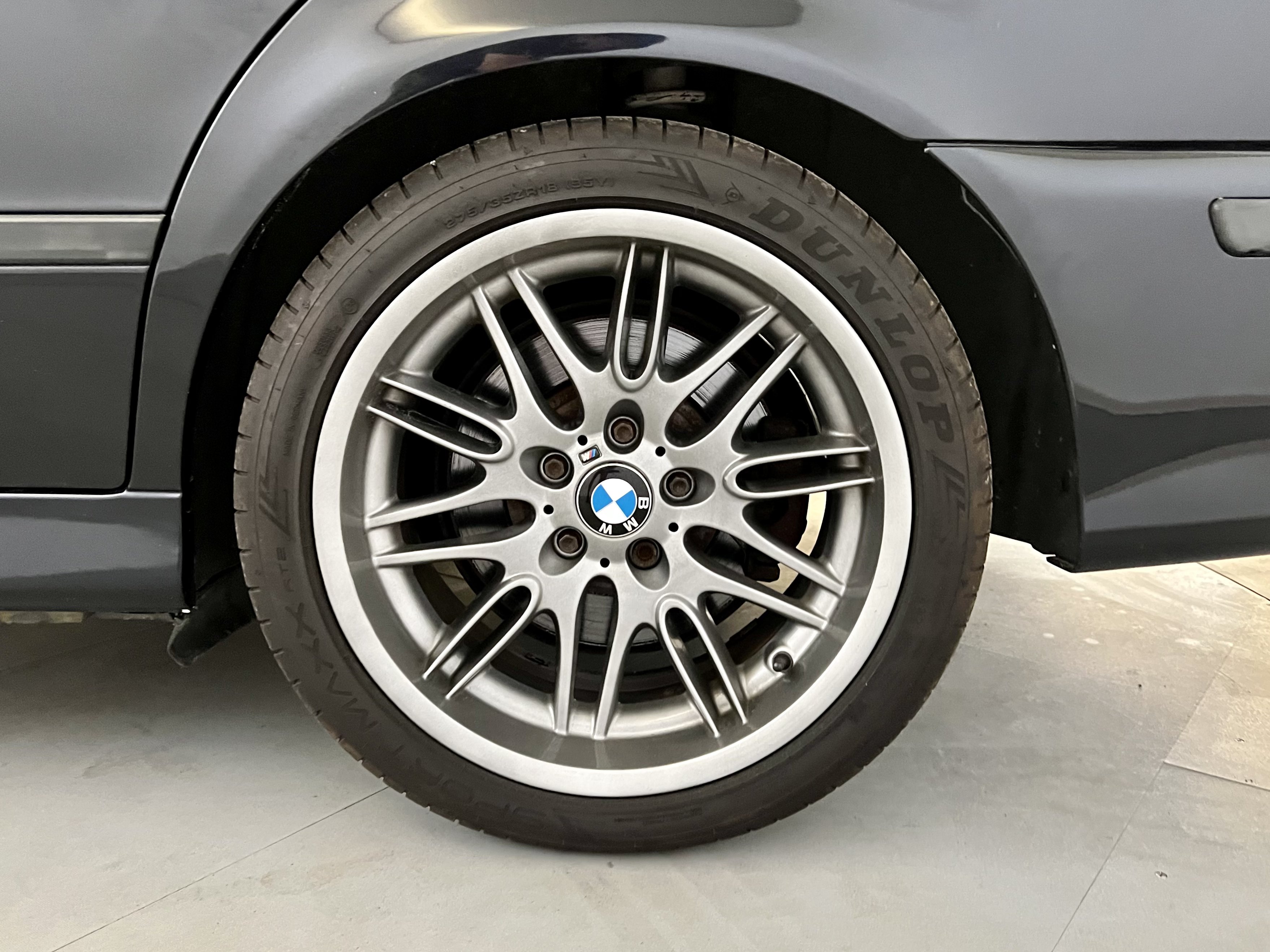 BMW M5 - Image 15 of 37