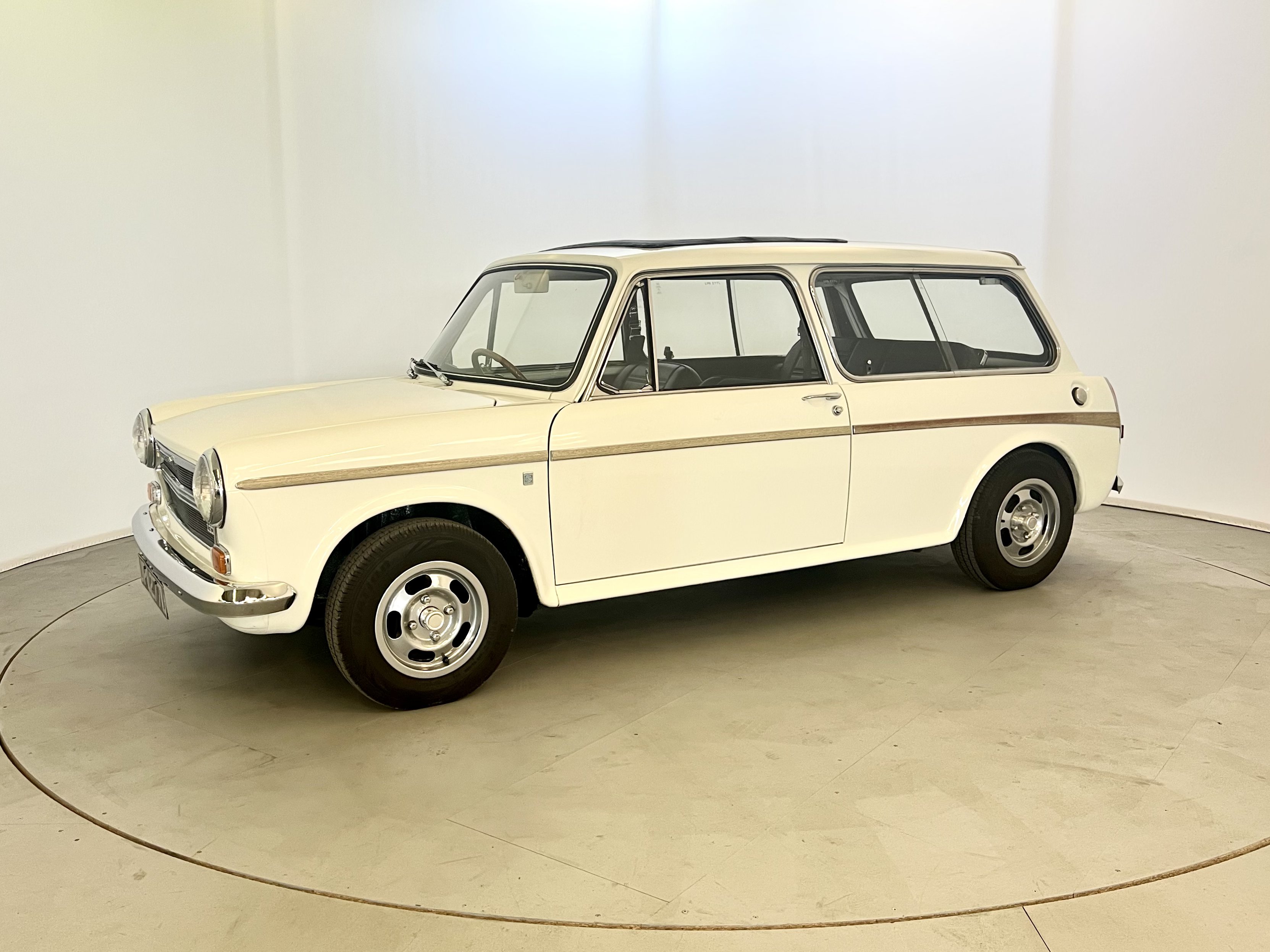 Austin 1300 MK3 Traveller - Image 4 of 30