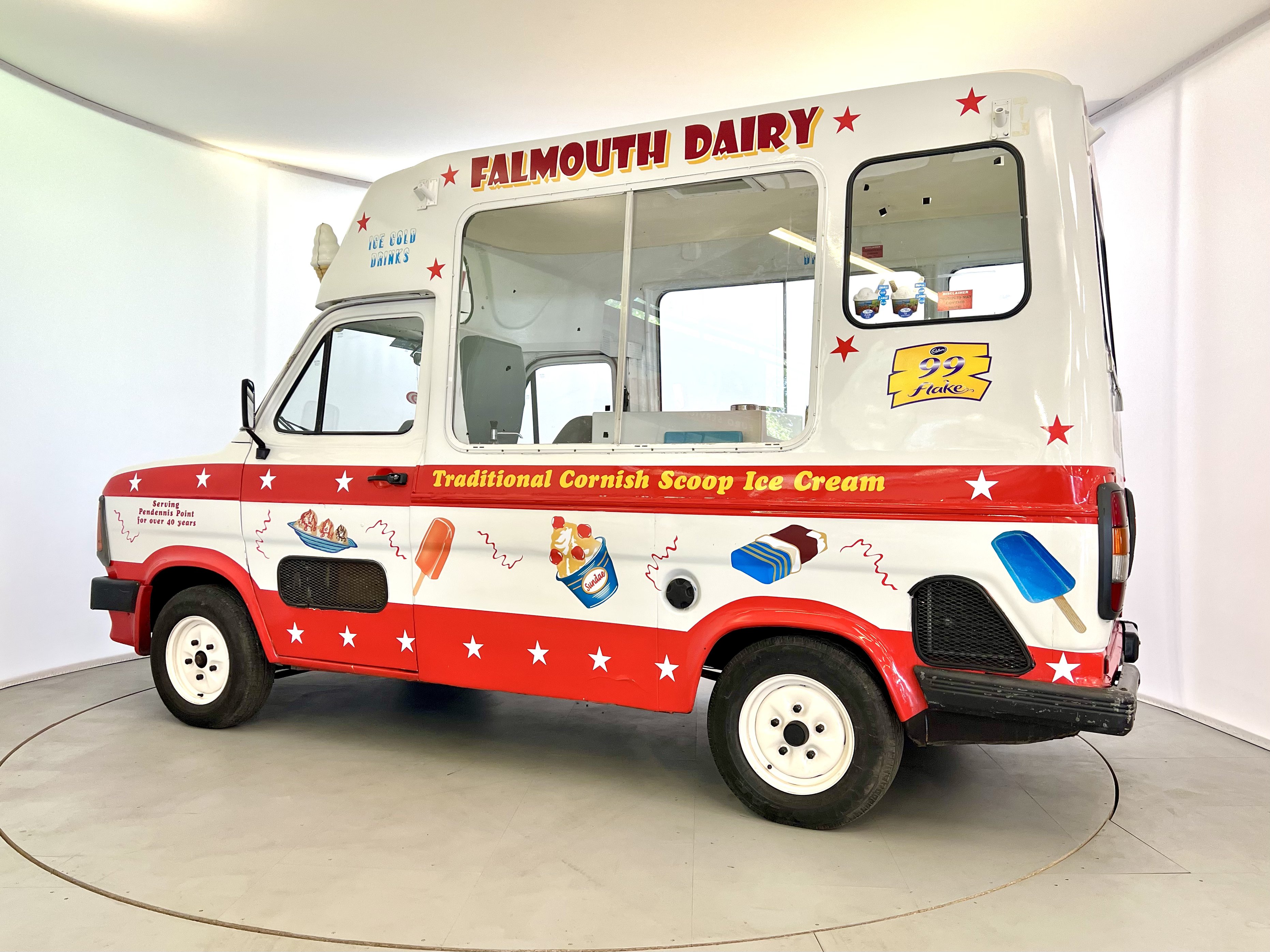 Ford Transit Ice Cream Van - Image 6 of 31