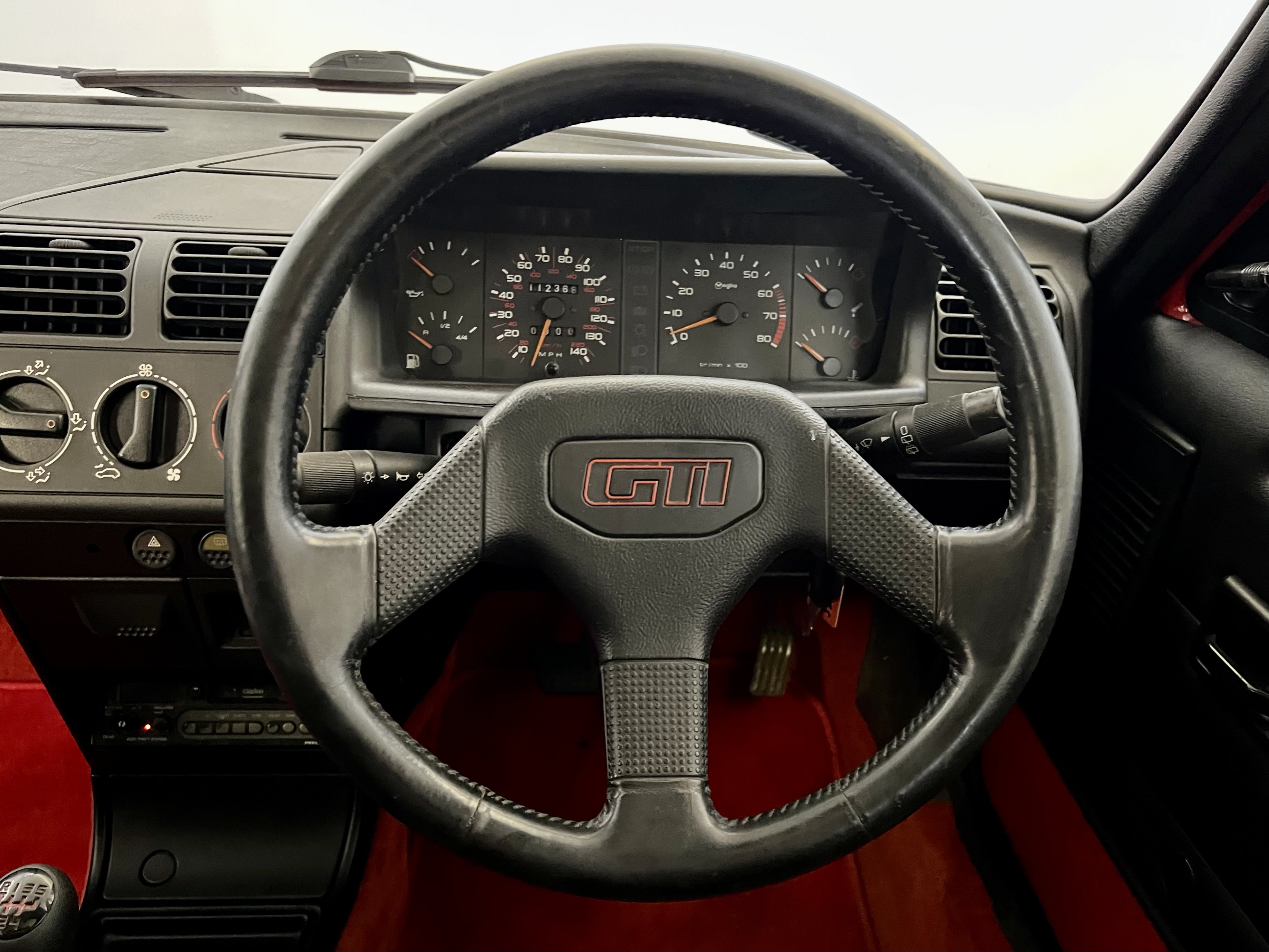 Peugeot 205 GTI 1.9 - Image 25 of 30