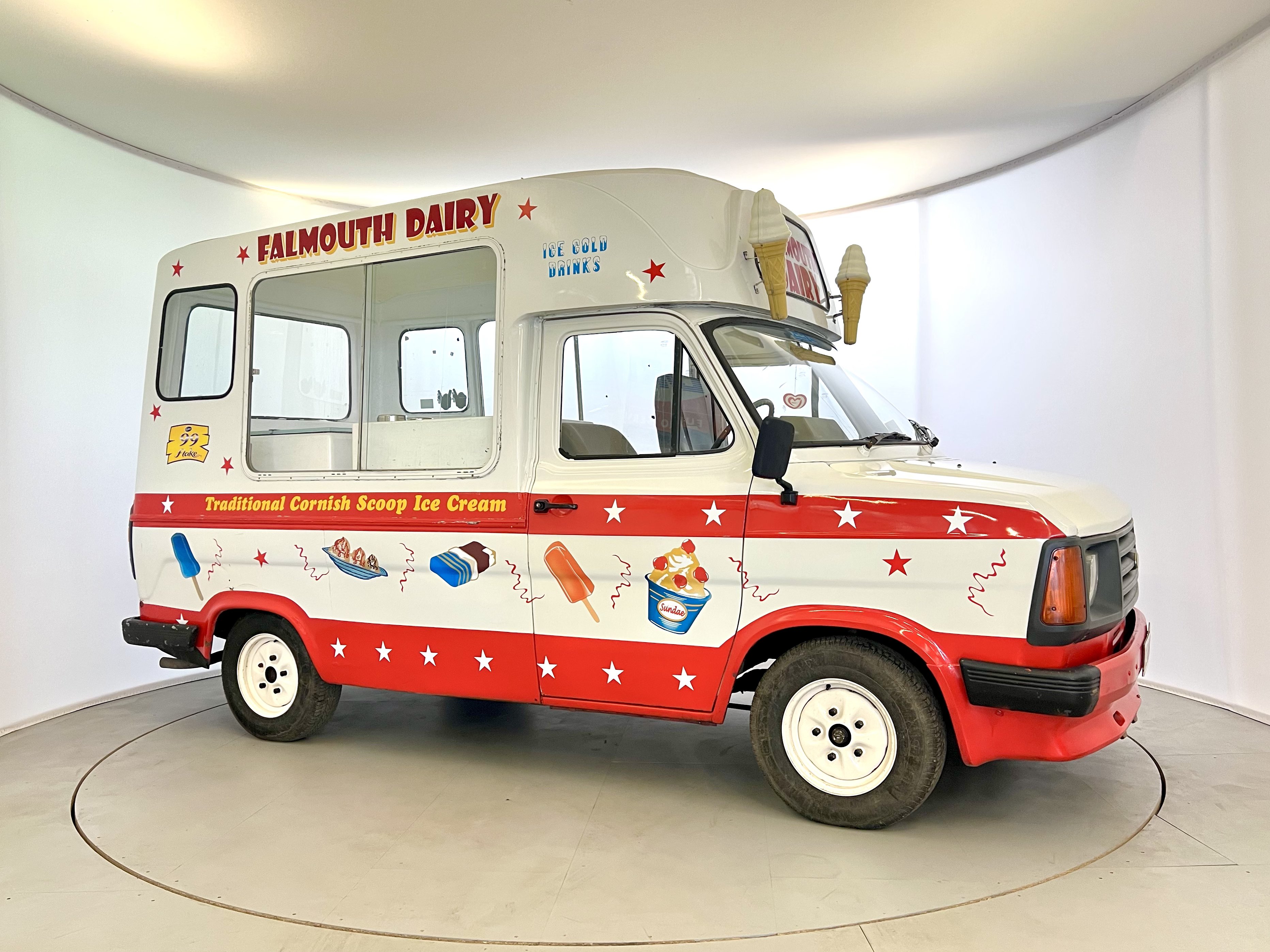 Ford Transit Ice Cream Van - Image 12 of 31