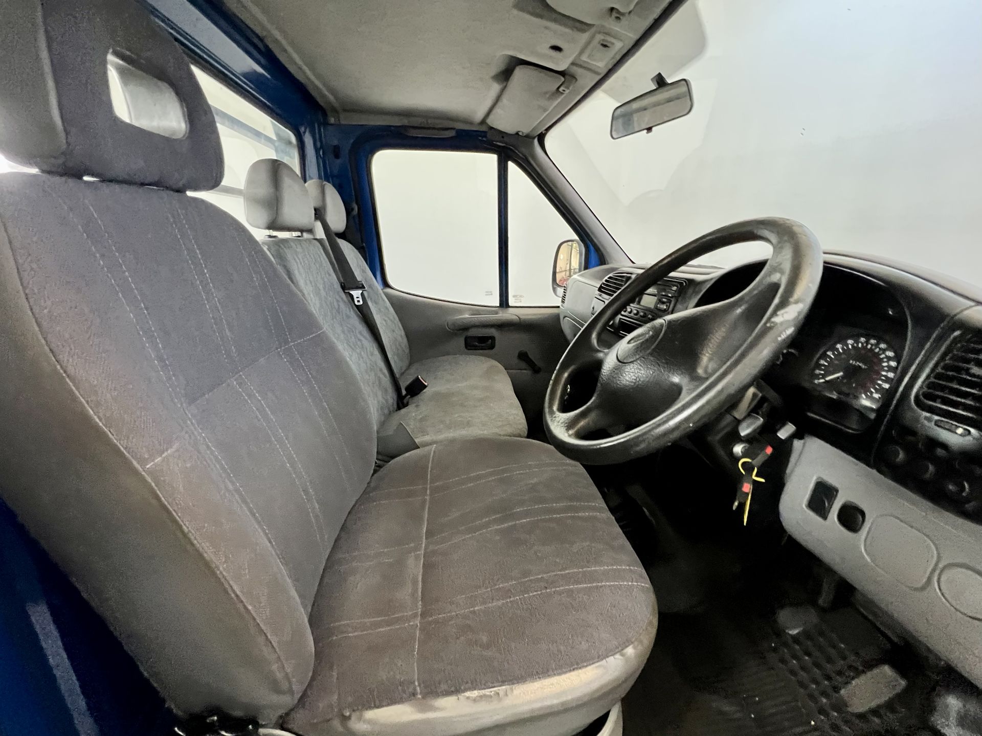 Ford Transit Flareside - Image 16 of 23