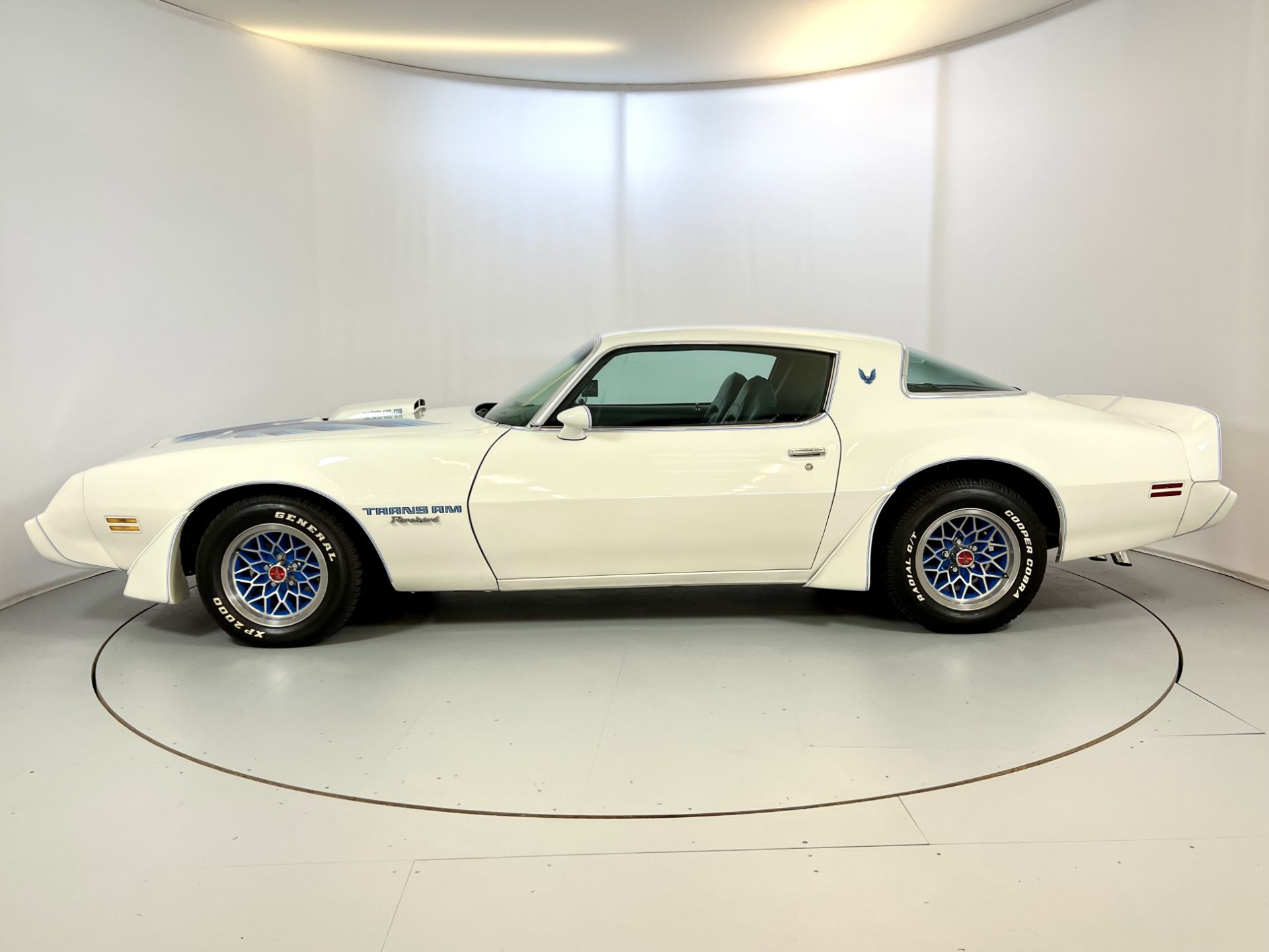 Pontiac Firebird - Trans Am Tribute - Image 5 of 31