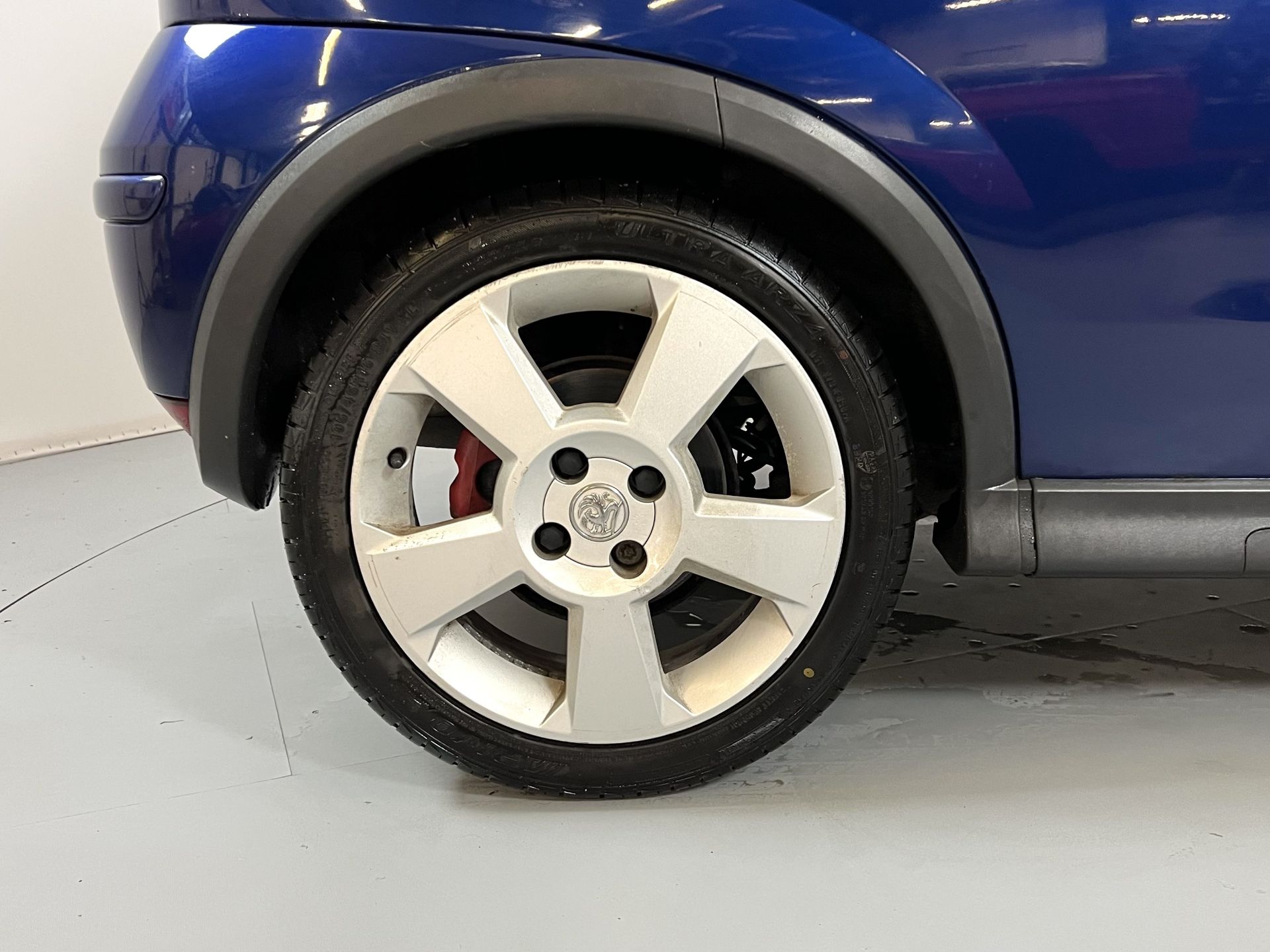 Vauxhall Corsa 1.8 SRI - Image 14 of 28