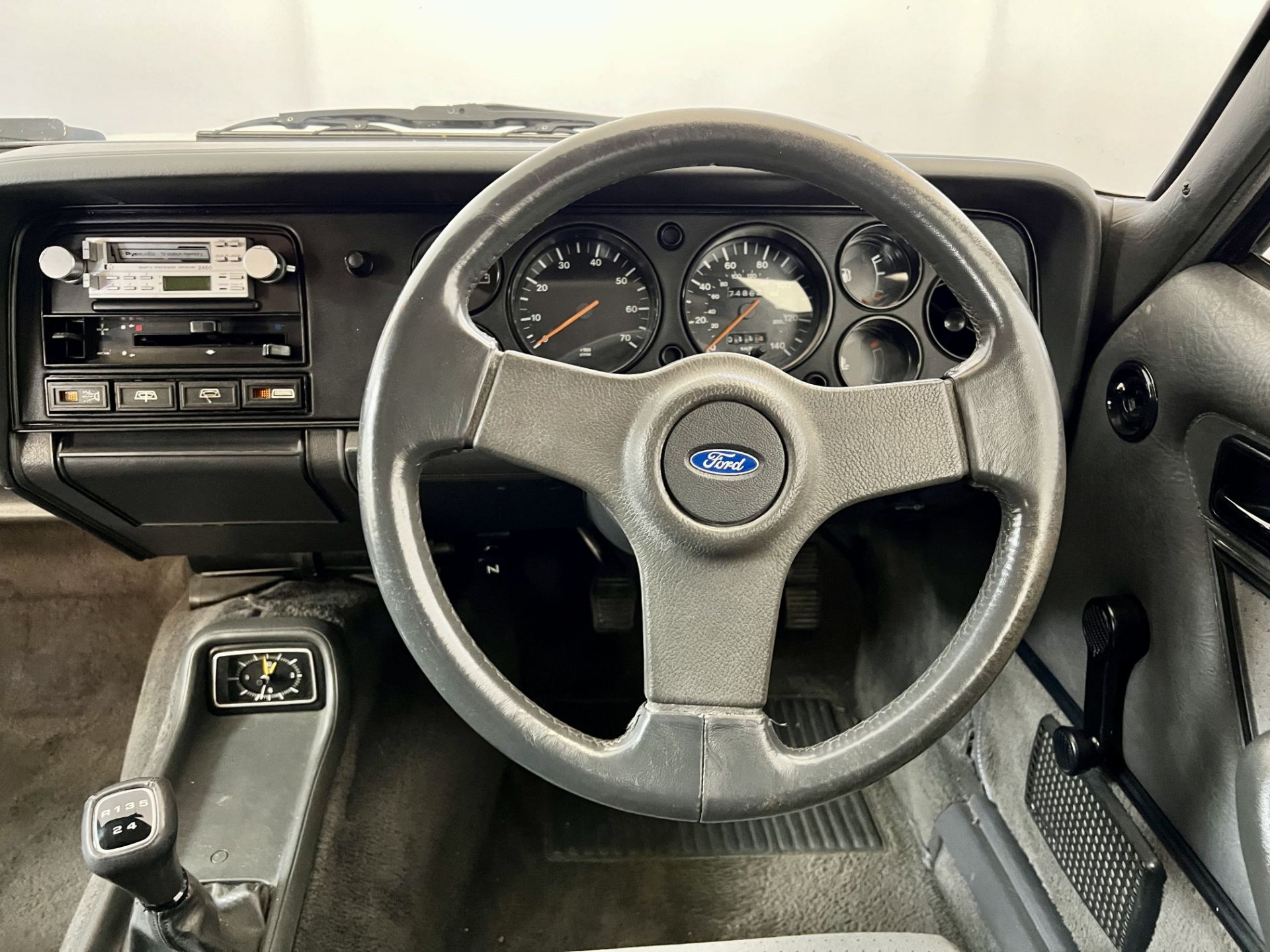 Ford Capri 2.0 Laser - Image 26 of 31