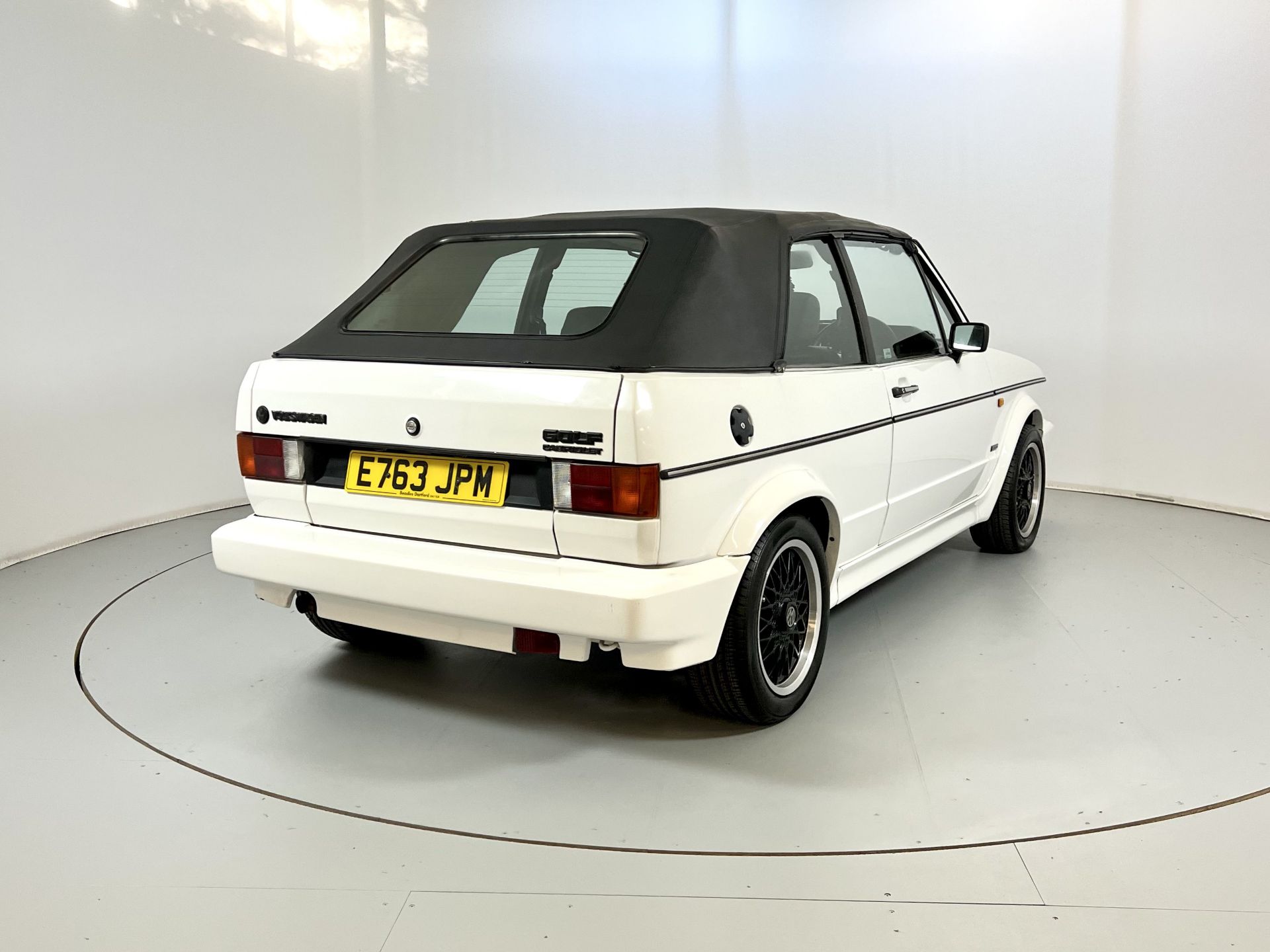 Volkswagen Golf Cabriolet - Image 9 of 31