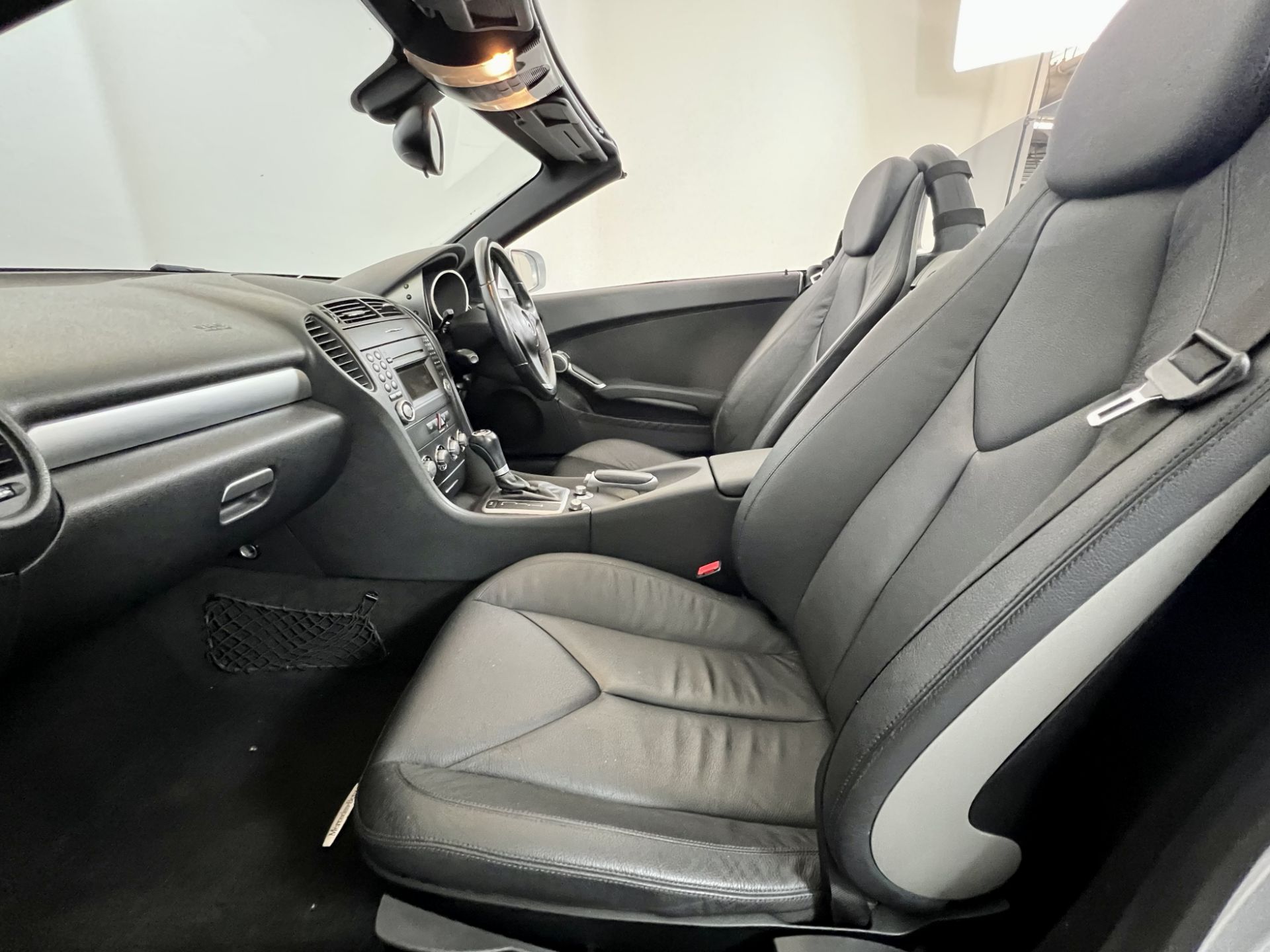 Mercedes-Benz SLK200 - Image 21 of 30