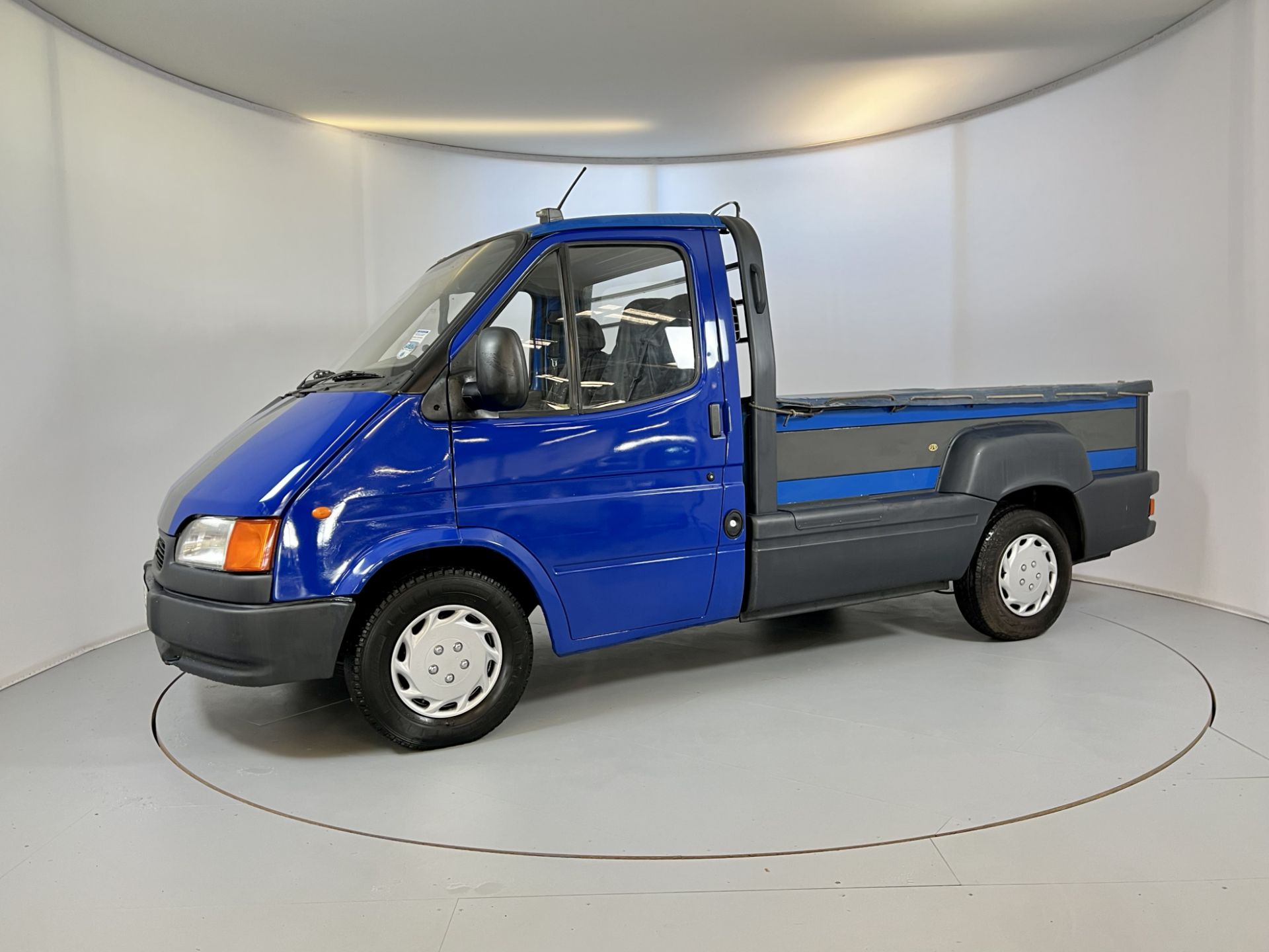 Ford Transit Flareside - Image 4 of 22