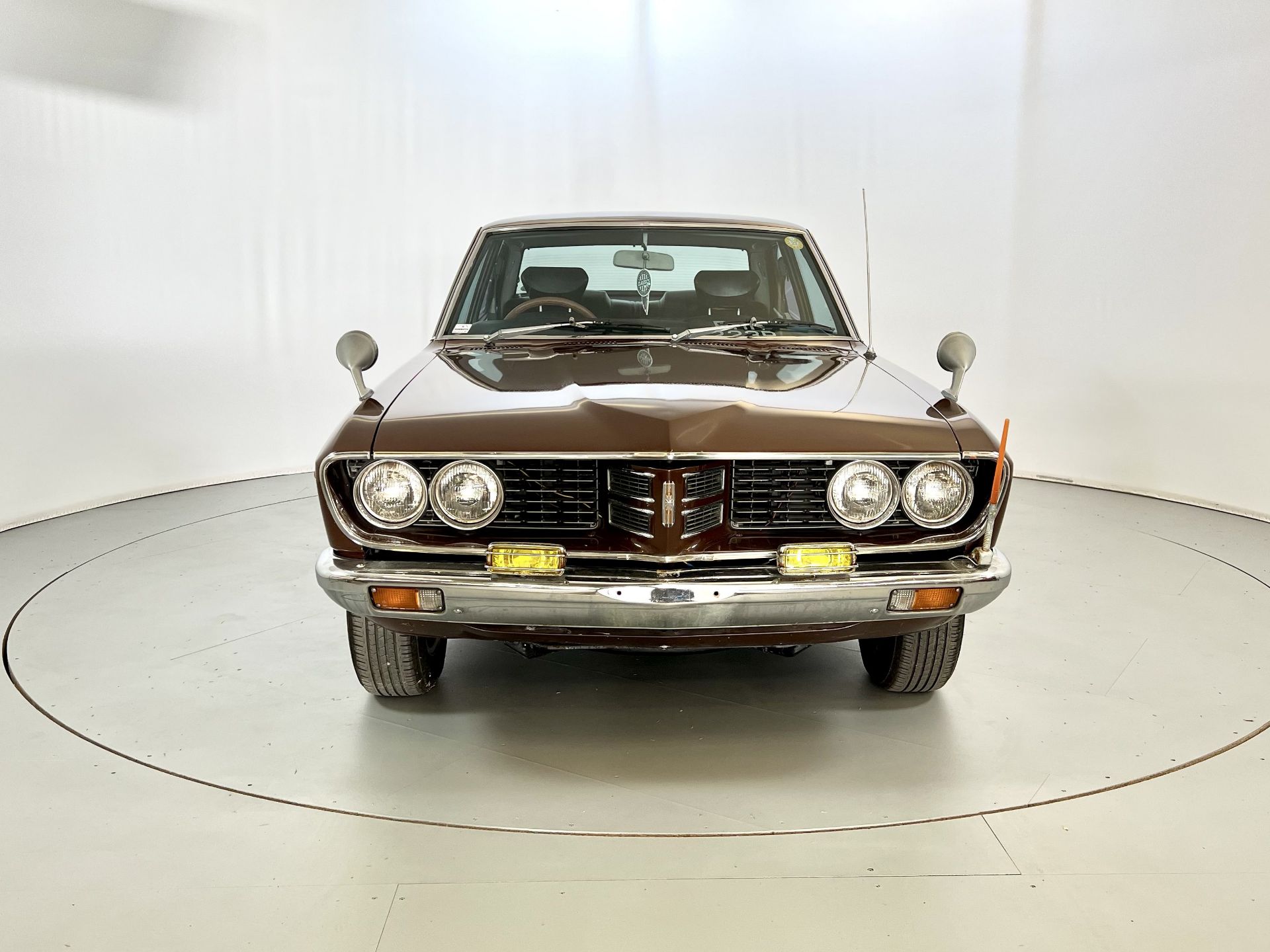 Toyota Corona MK2 - Image 2 of 35