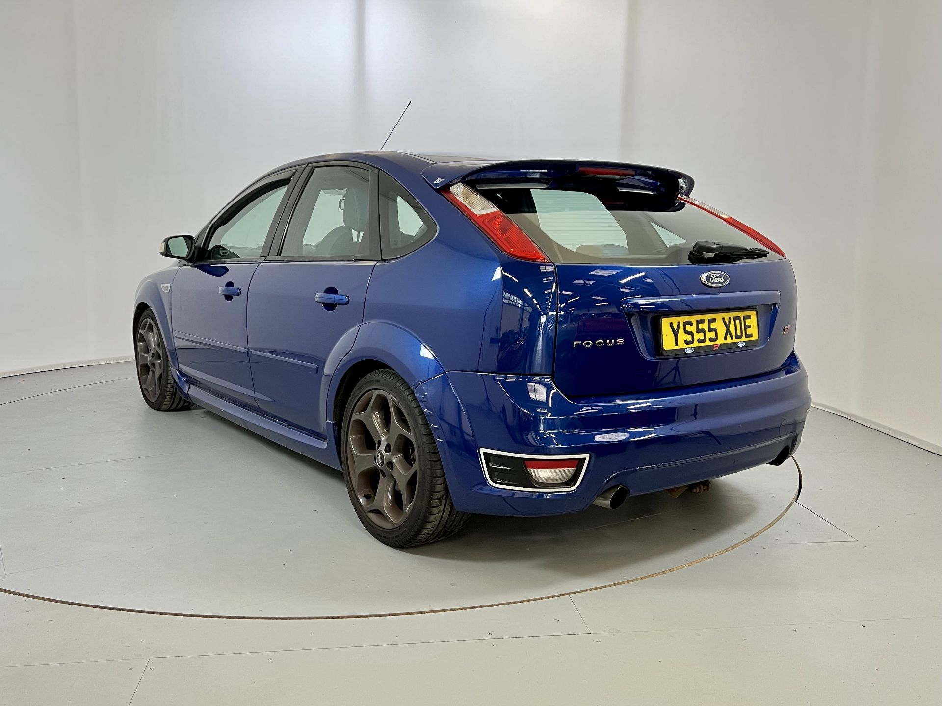 Ford Focus ST - Image 7 of 35