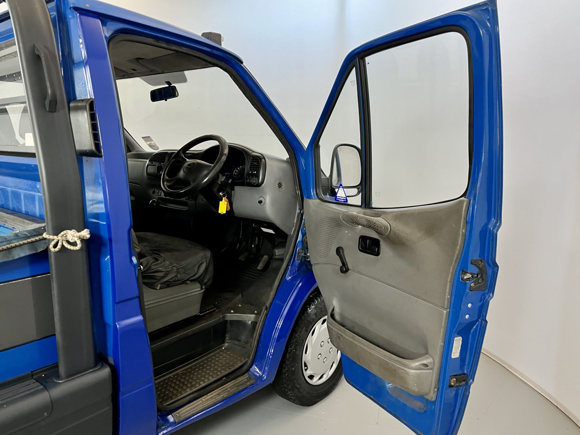 Ford Transit Flareside - Image 15 of 22