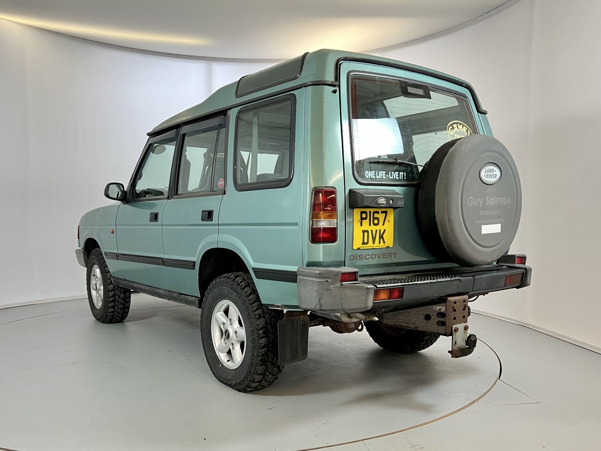 Land Rover Discovery - Image 7 of 34